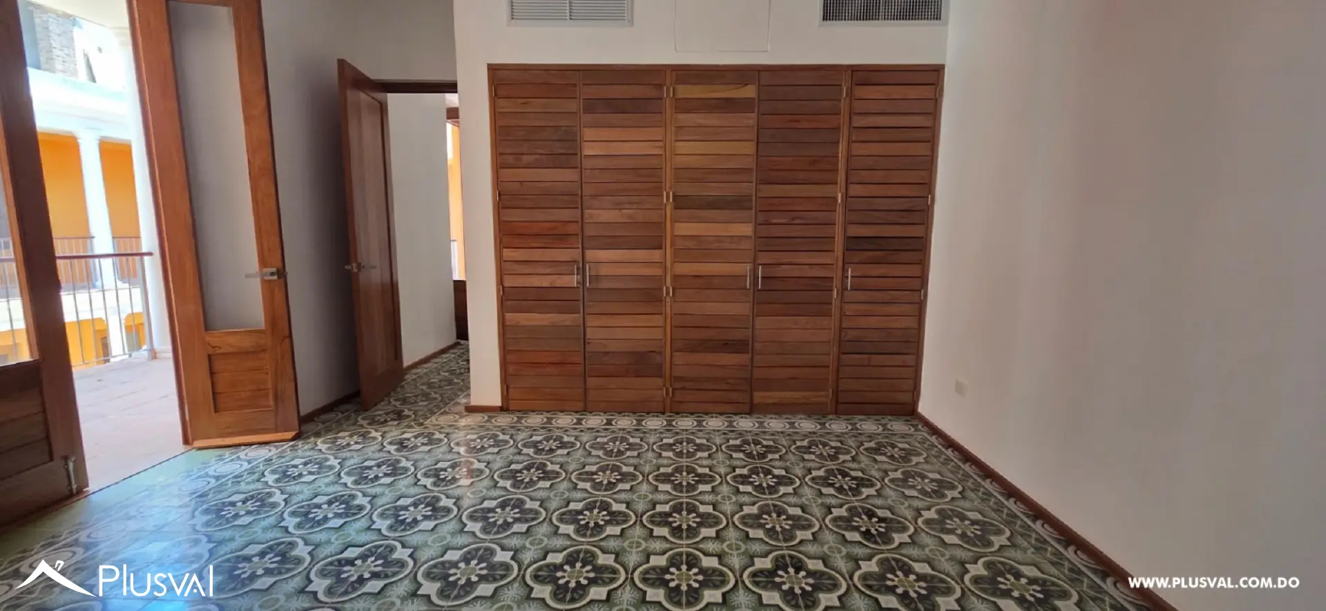 Historico y Lujoso Complejo de Apartamentos en la Zona Colonial 508128