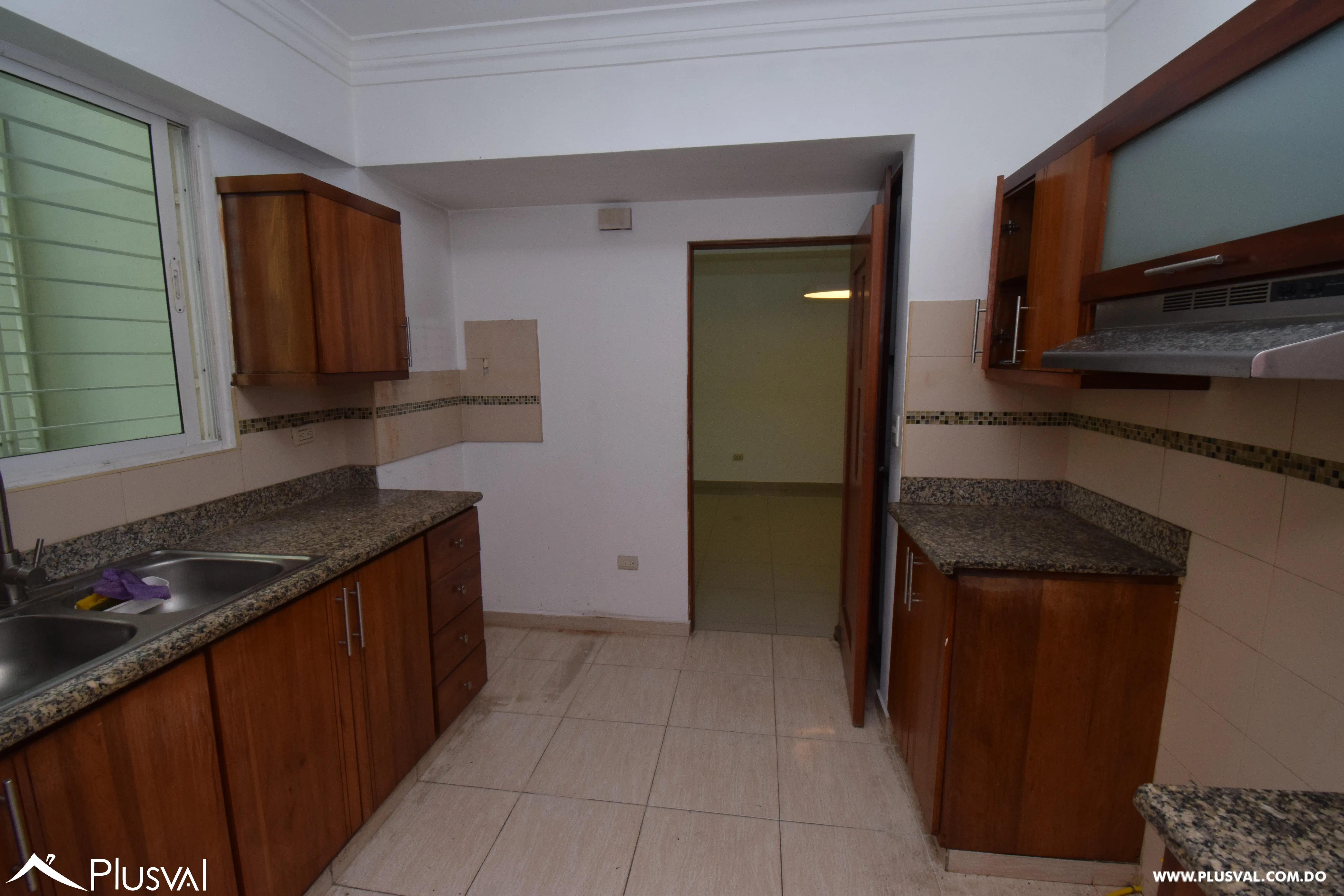 Apartamento en alquiler vacio en Torre Amelia en Gazcue 472180