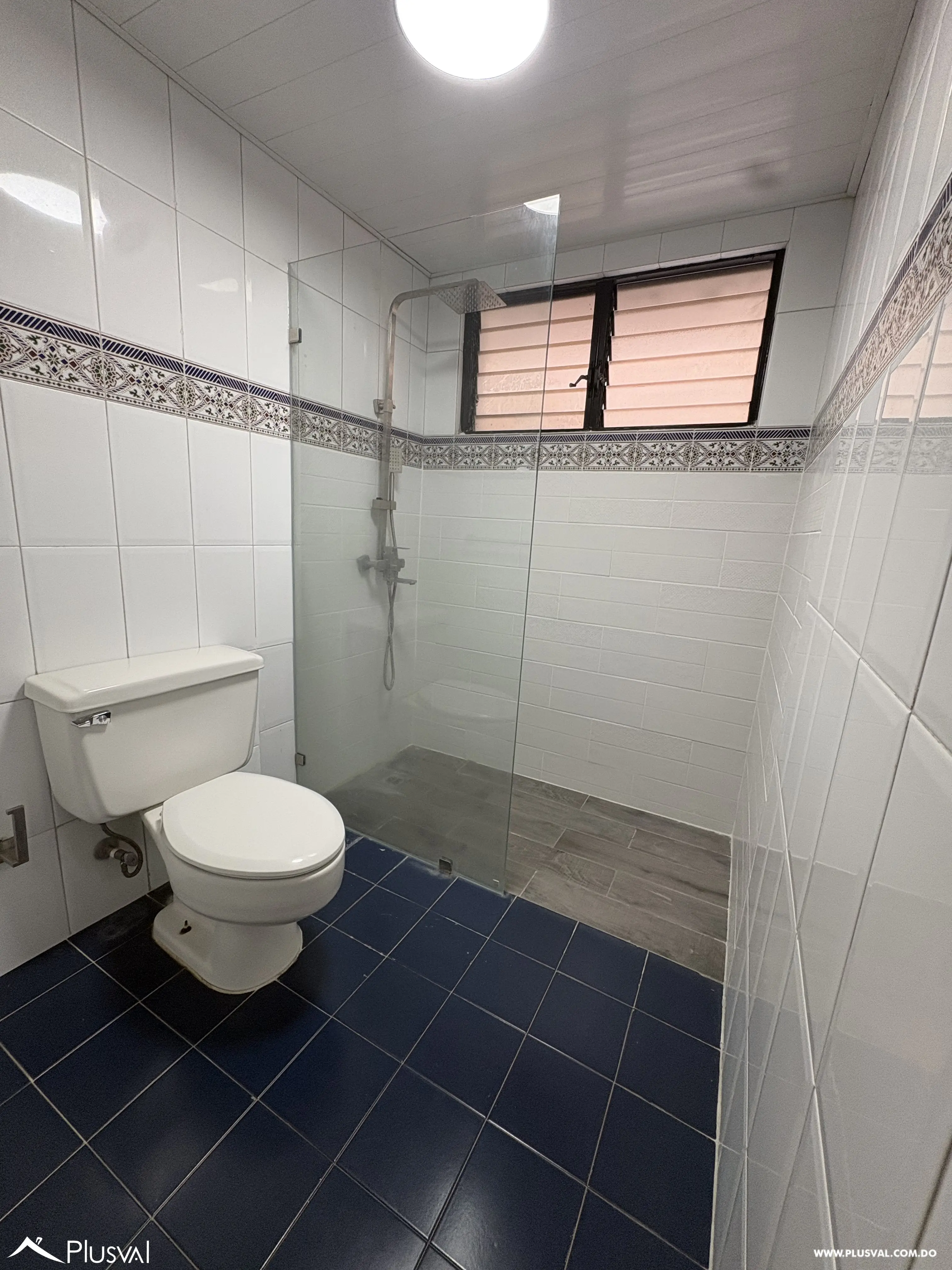 Apartamento en Alquiler en el Naco, Clásico, amplio y muy bien cuidado 507602