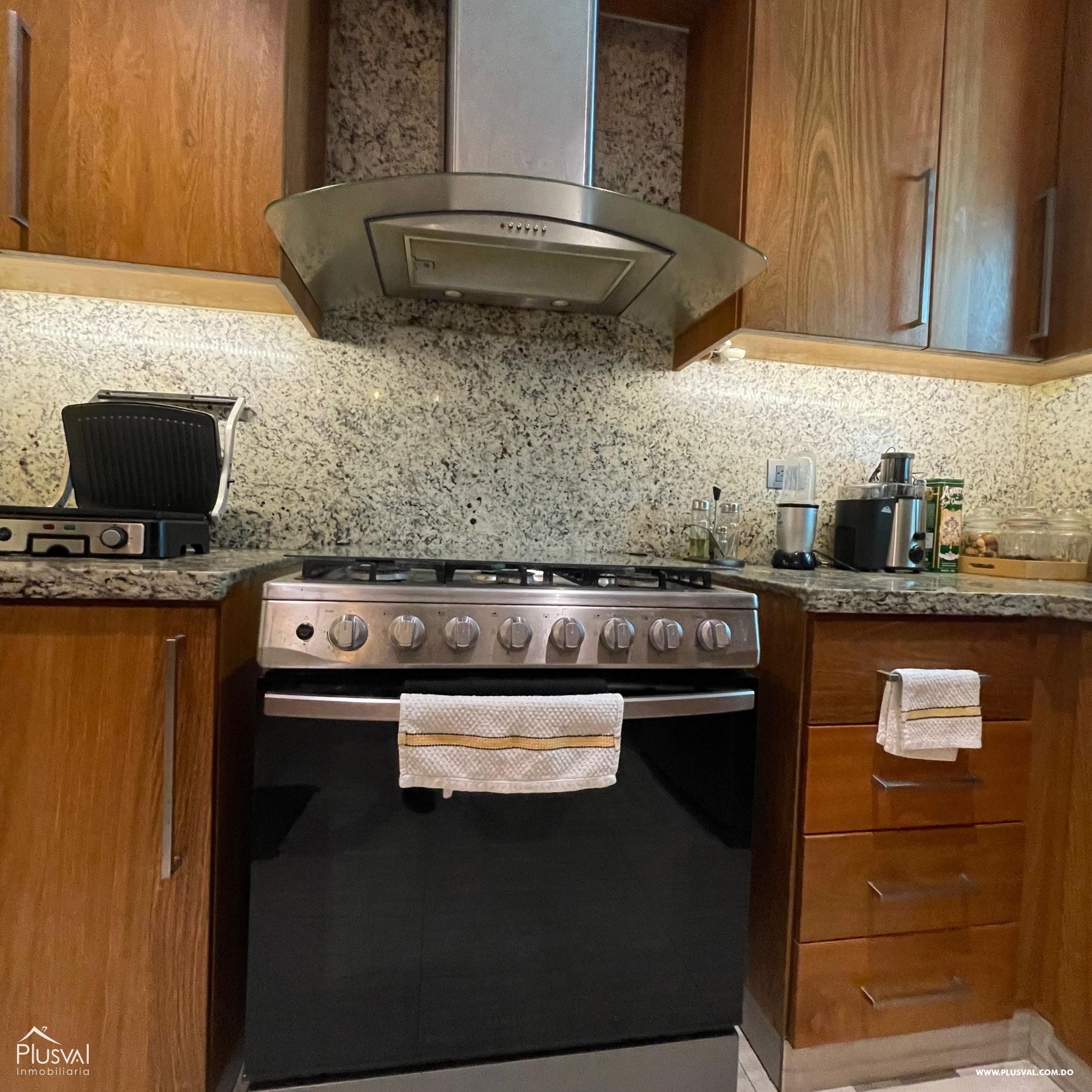 Apartamento de Lujo en segundo nivel, La Vega. 398841