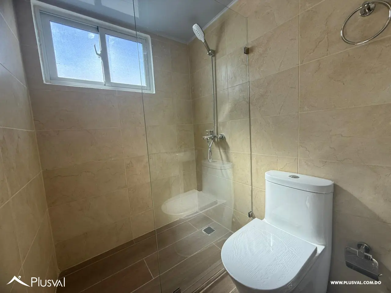 Apartamentos Modernos con Terraza y Patio en Santo Domingo Oeste 503878