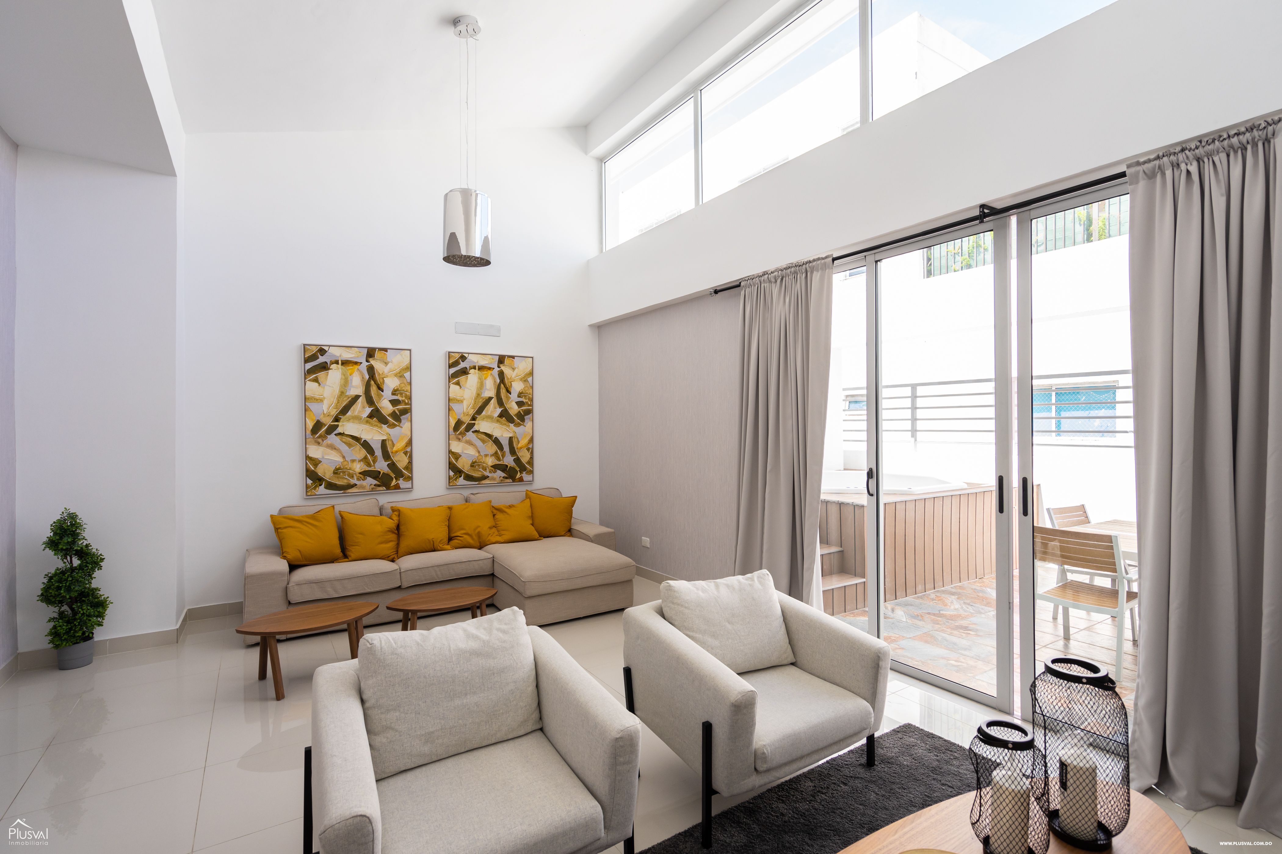 Apartamento en Alquiler Evaristo Morales con Línea Blanca 209407