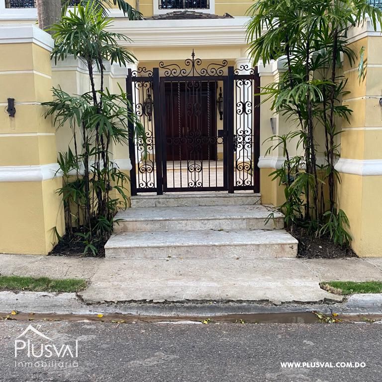 Casa  en las Praderas con excelente ubicación Próximo a la Nuñez de Cáceres 280040