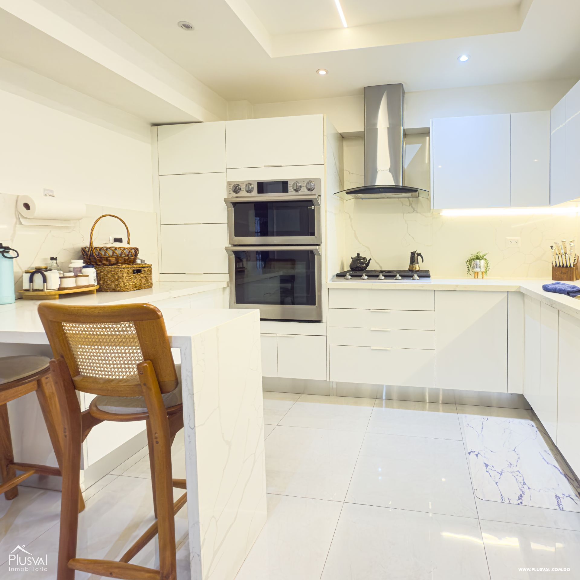 Apartamento de Lujo en Paraíso | 2 Habitaciones más estudio, 200 m², Ensanche Paraiso 457762