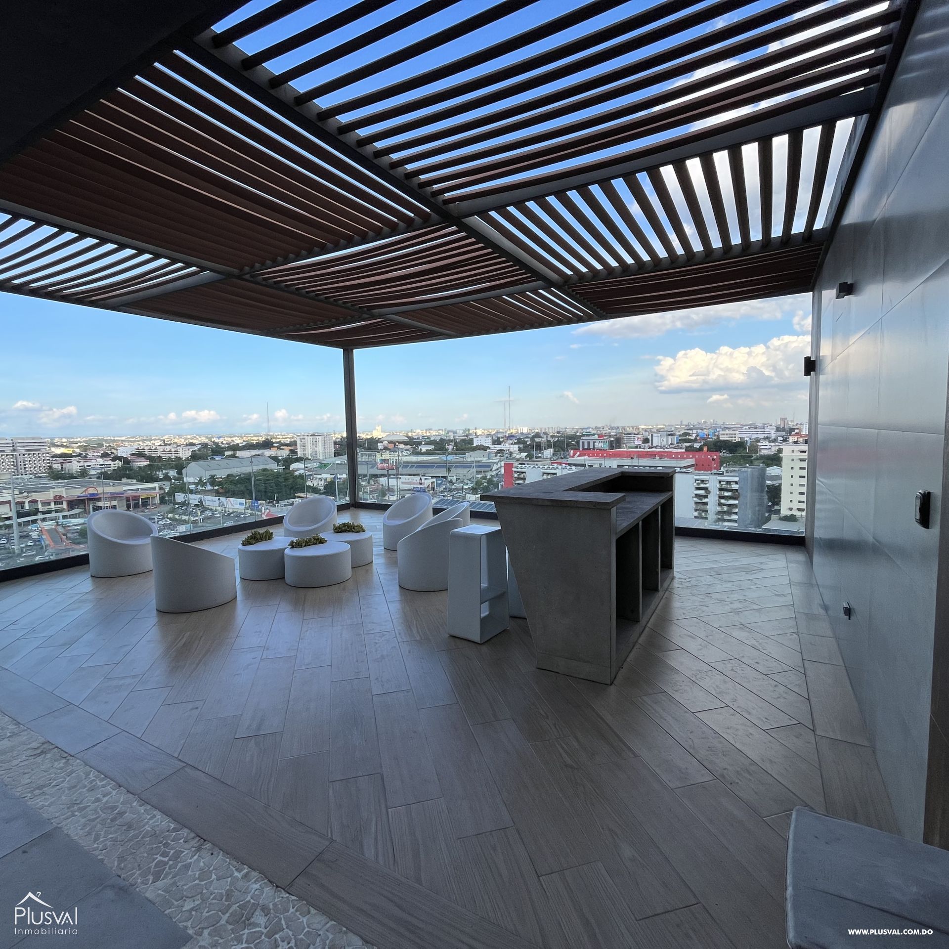 Amplio apartamento en el centro del sector de Serralles 327734
