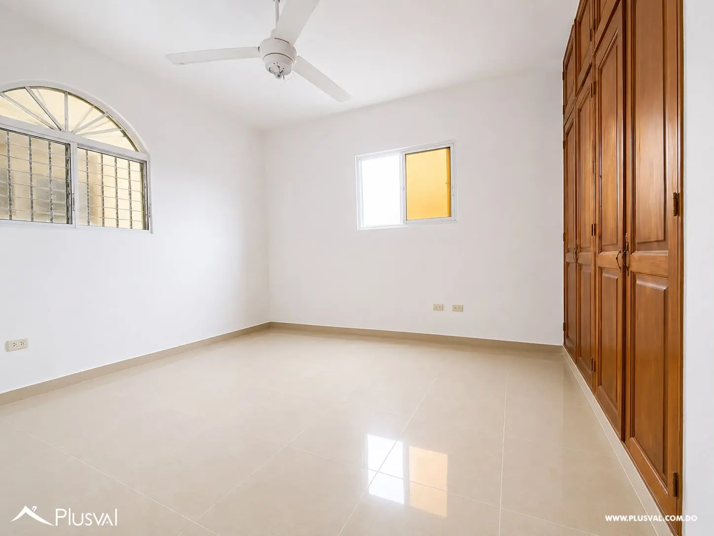 Amplio Apartamento en Alquiler en Zona Céntrica de Santiago 518401