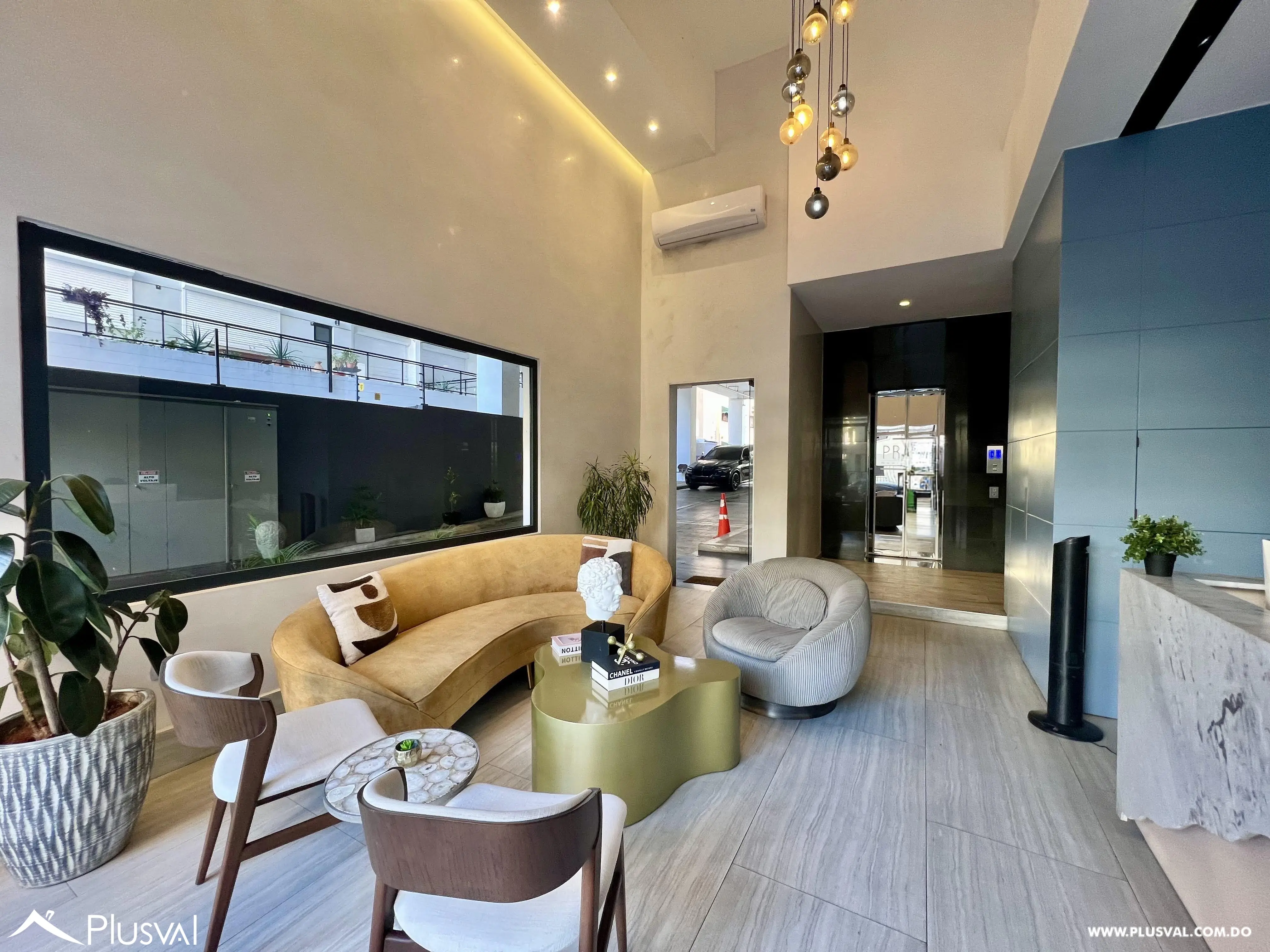 Apartamento en alquiler amueblado en Evaristo Morales con 2 piscinas 488197