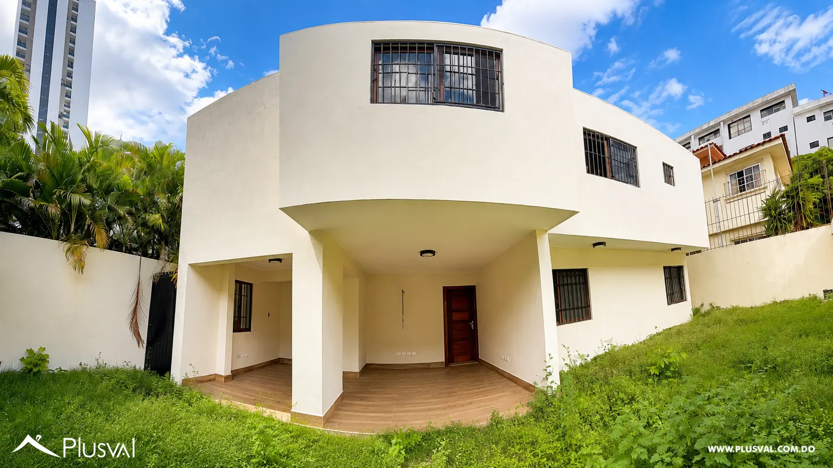 Casa en alquiler en Ensanche Paraíso | Uso residencial o comercial 520043