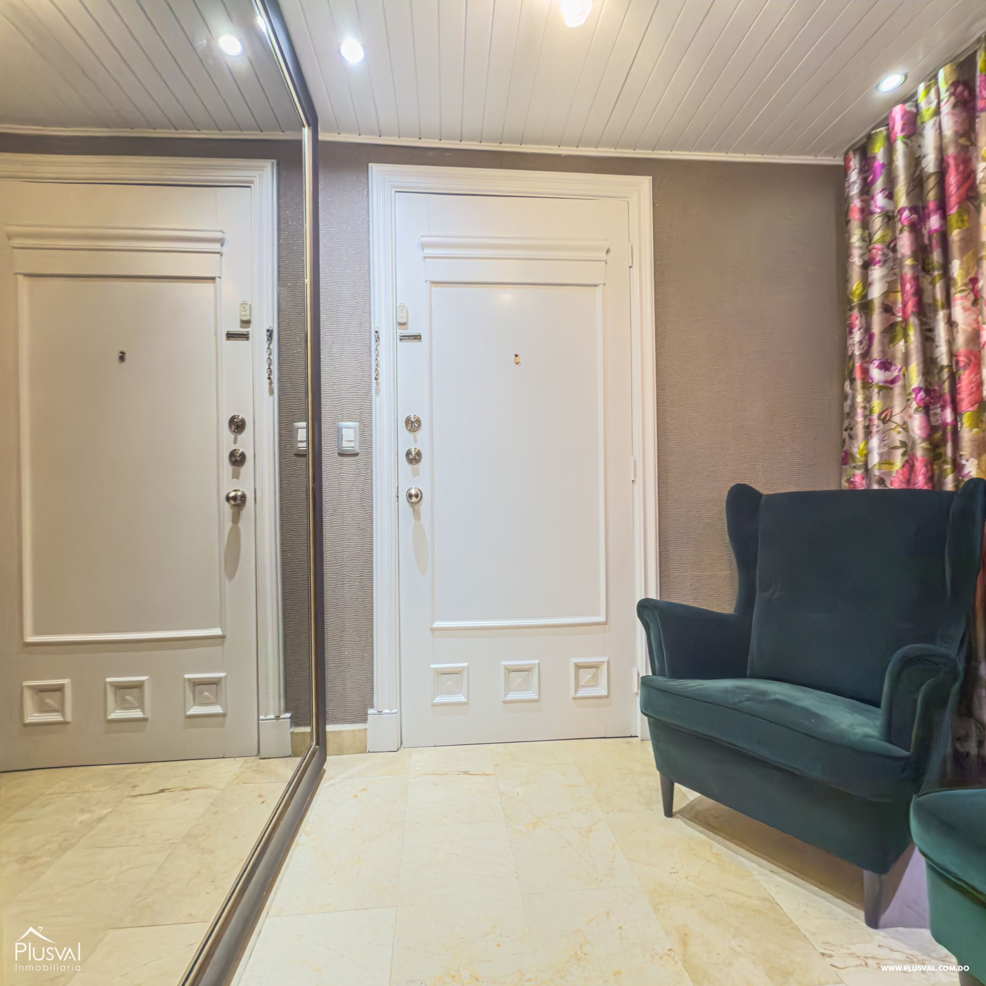 Apartamento de Lujo en Paraíso | 2 Habitaciones más estudio, 200 m², Ensanche Paraiso 457765