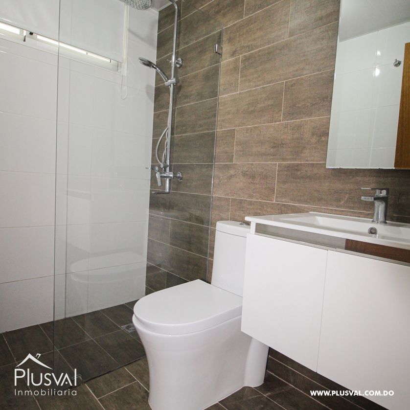 Apartamento en Alquiler Evaristo Morales con Línea Blanca 209401