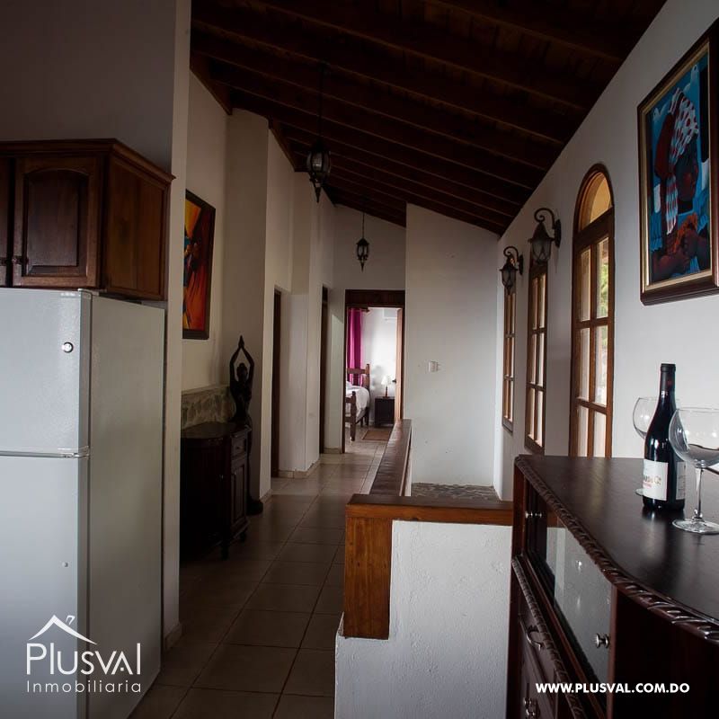Venta de solar y 3 mejoras en  Jarabacoa 293459
