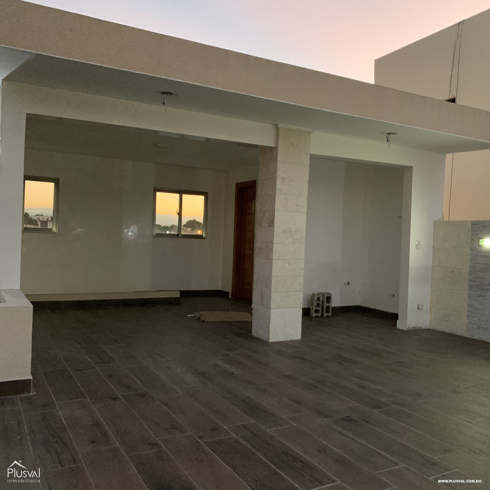 Casa nueva de tres niveles con terraza mirador 199094