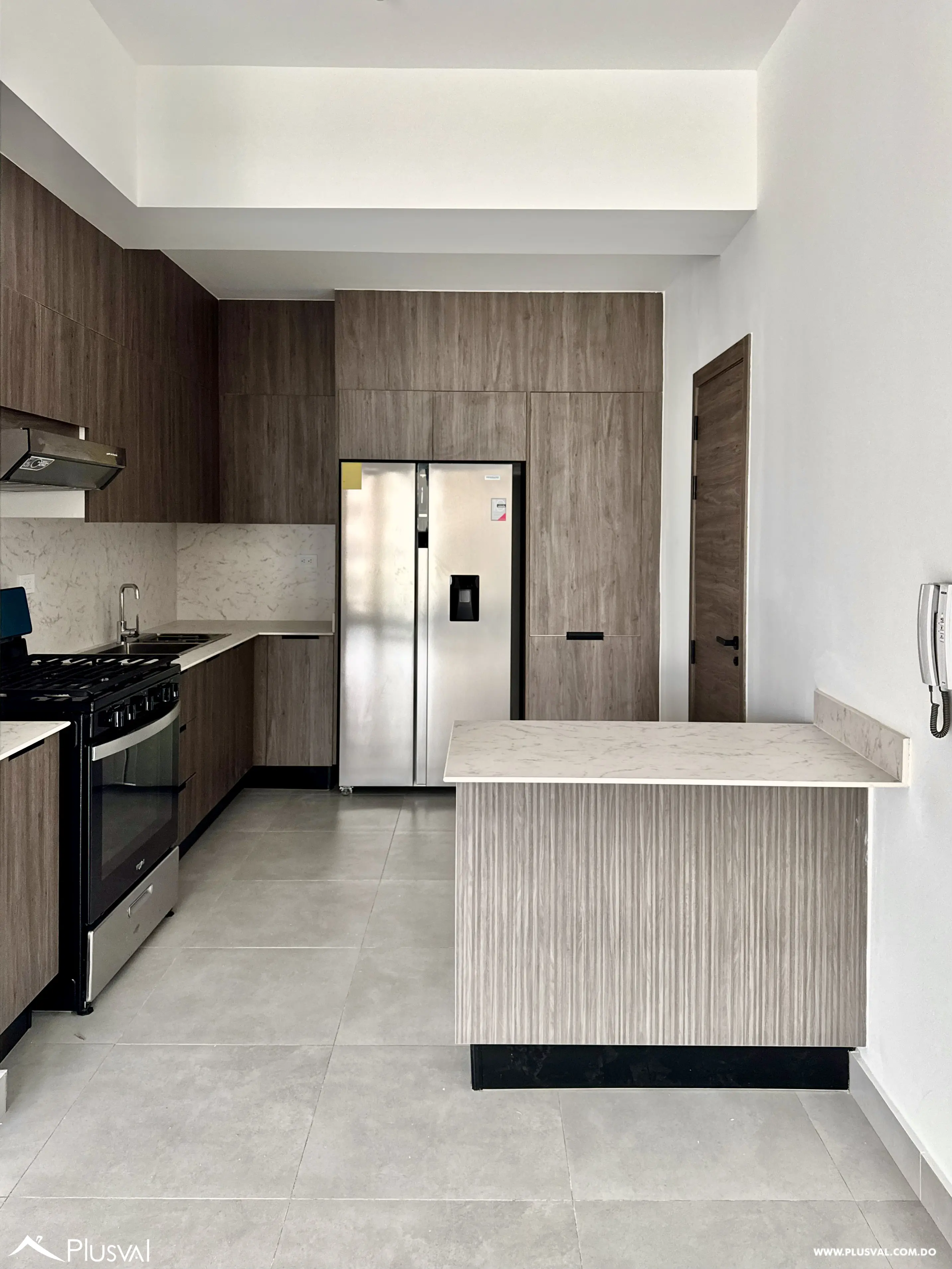 Apartamento en venta de dos habitaciones en Naco con linea blanca. 484596