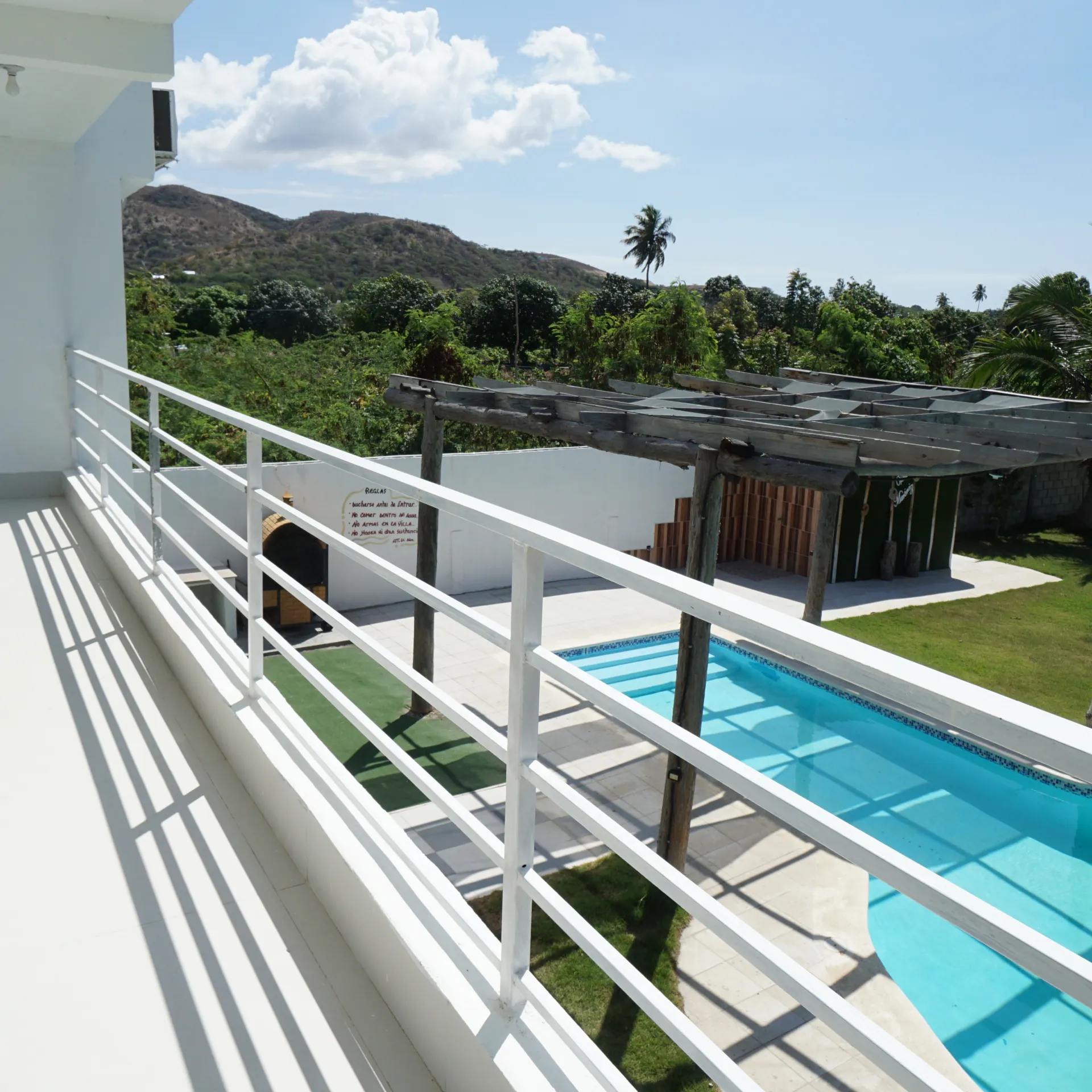 AMPLIA VILLA EN VENTA, EN EL PALMAR DE OCOA 422645