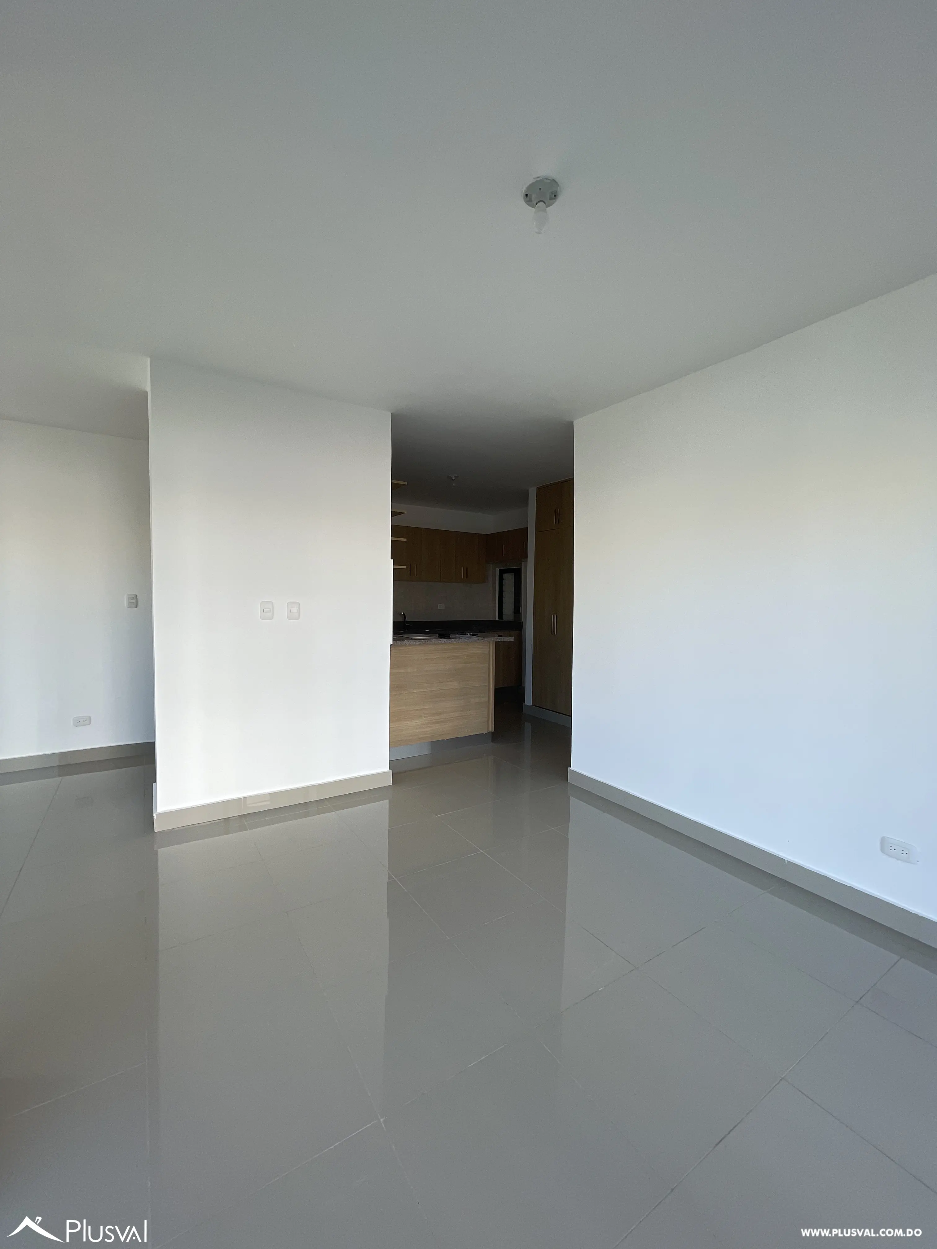 Complejo de  Aptos - Primer Nivel - 3 Habitaciones + Patio 528099