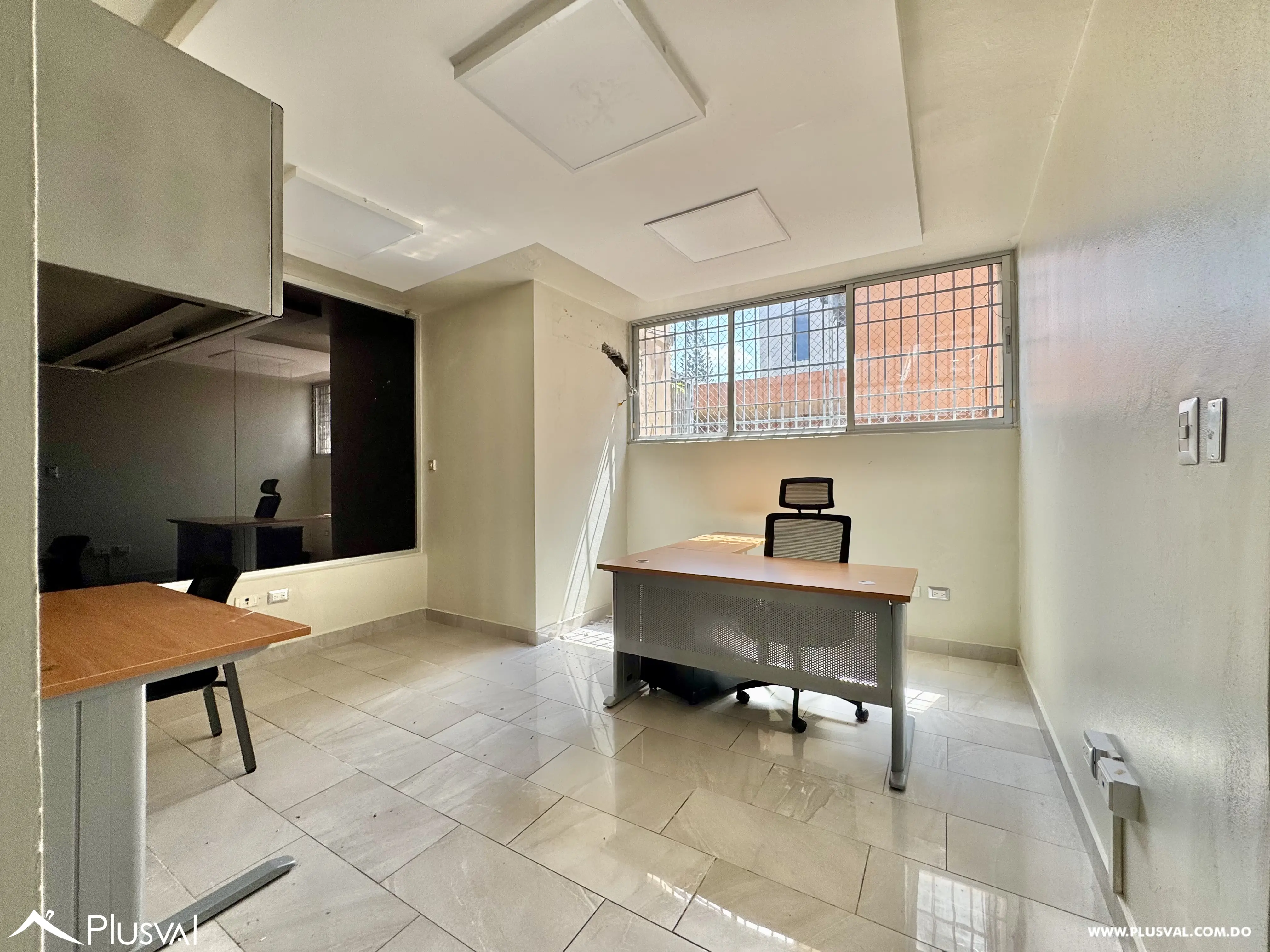 Alquilo Maravilloso Local Comercial en Esquina en Arroyo Hondo Viejo 512872