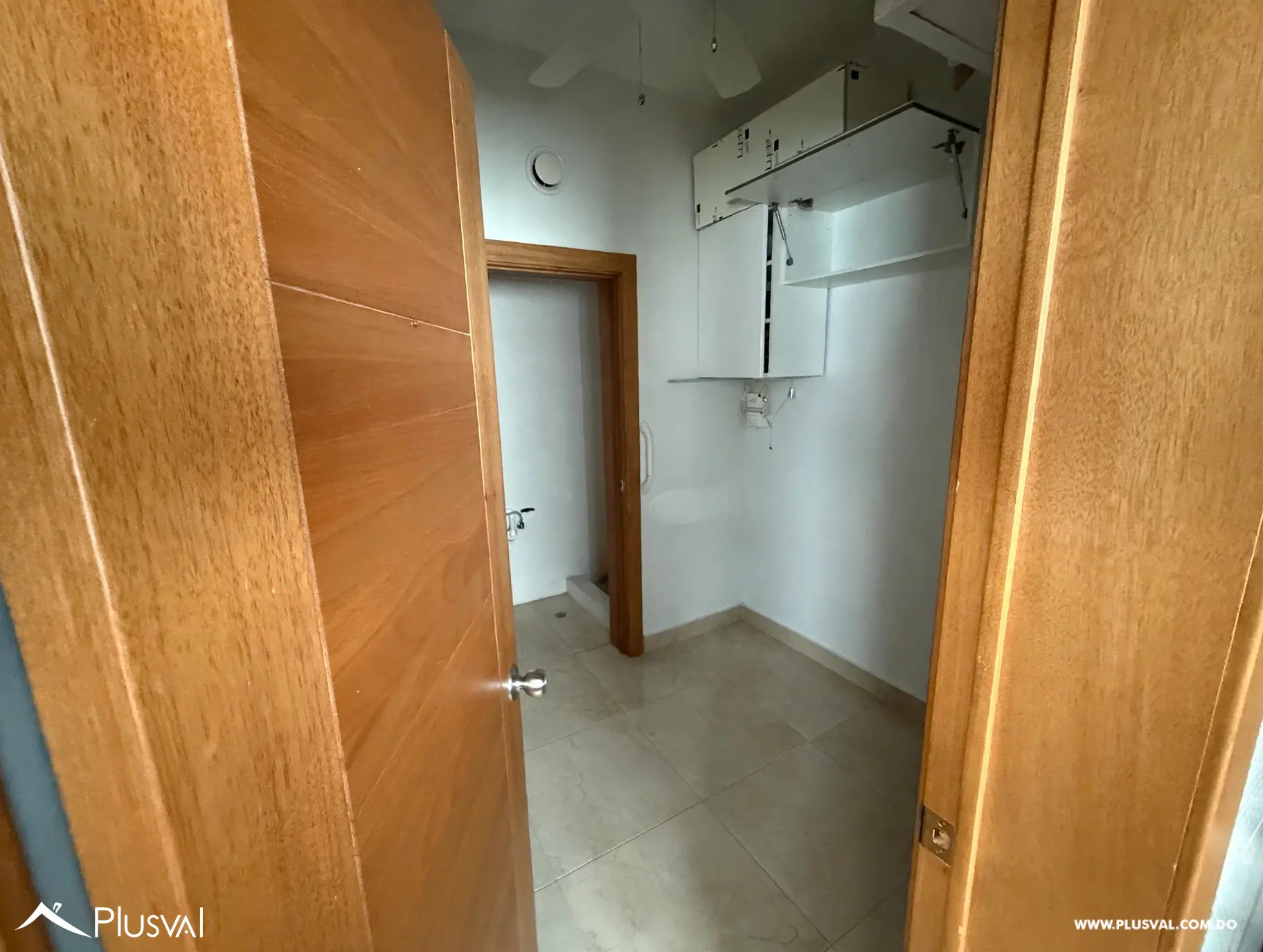 Apartamento en Venta de 3 habitaciones en los Cacicazgos 536280