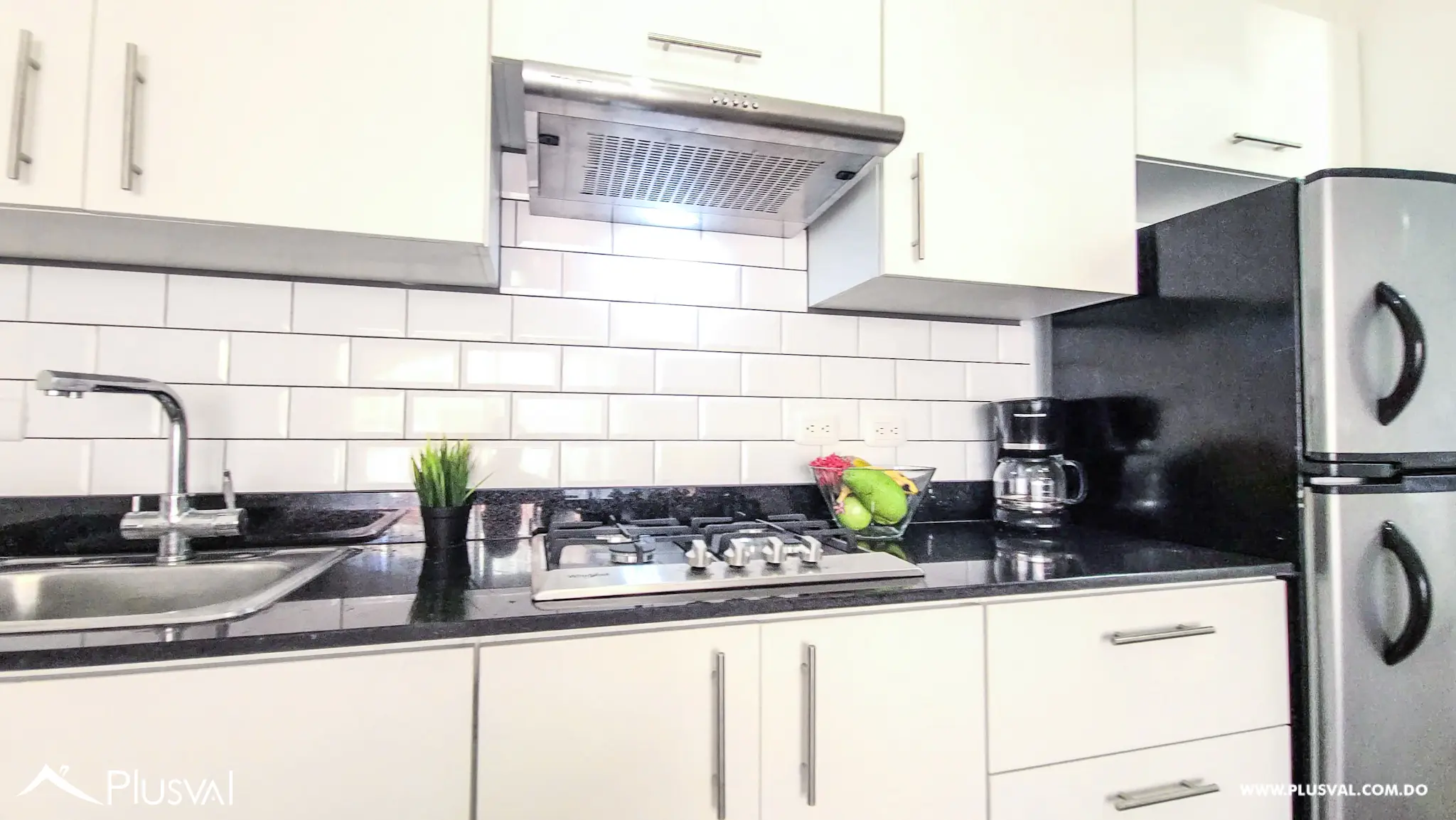 Invierte a Pasos de la Playa en El Cortecito, Bávaro 484019