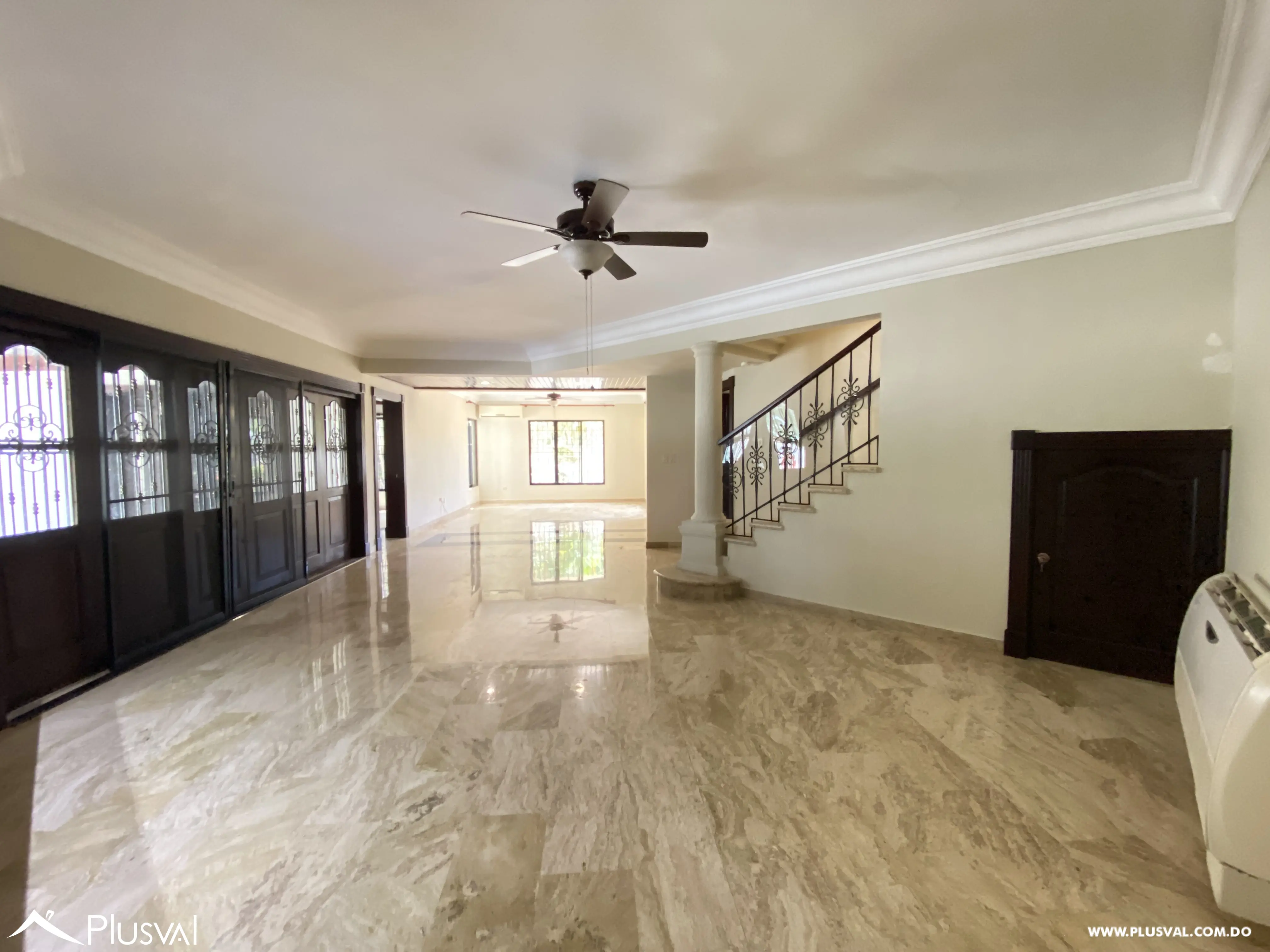Alquilo Excelente Casa Residencial en Las Praderas 455469