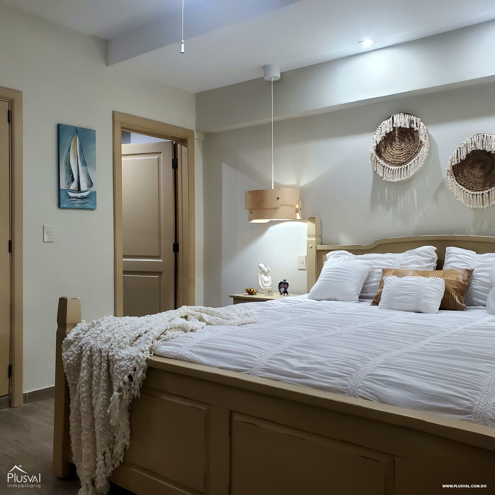 Hermoso apartamento en venta frente al mar Caribe, finamente amueblado. 366915