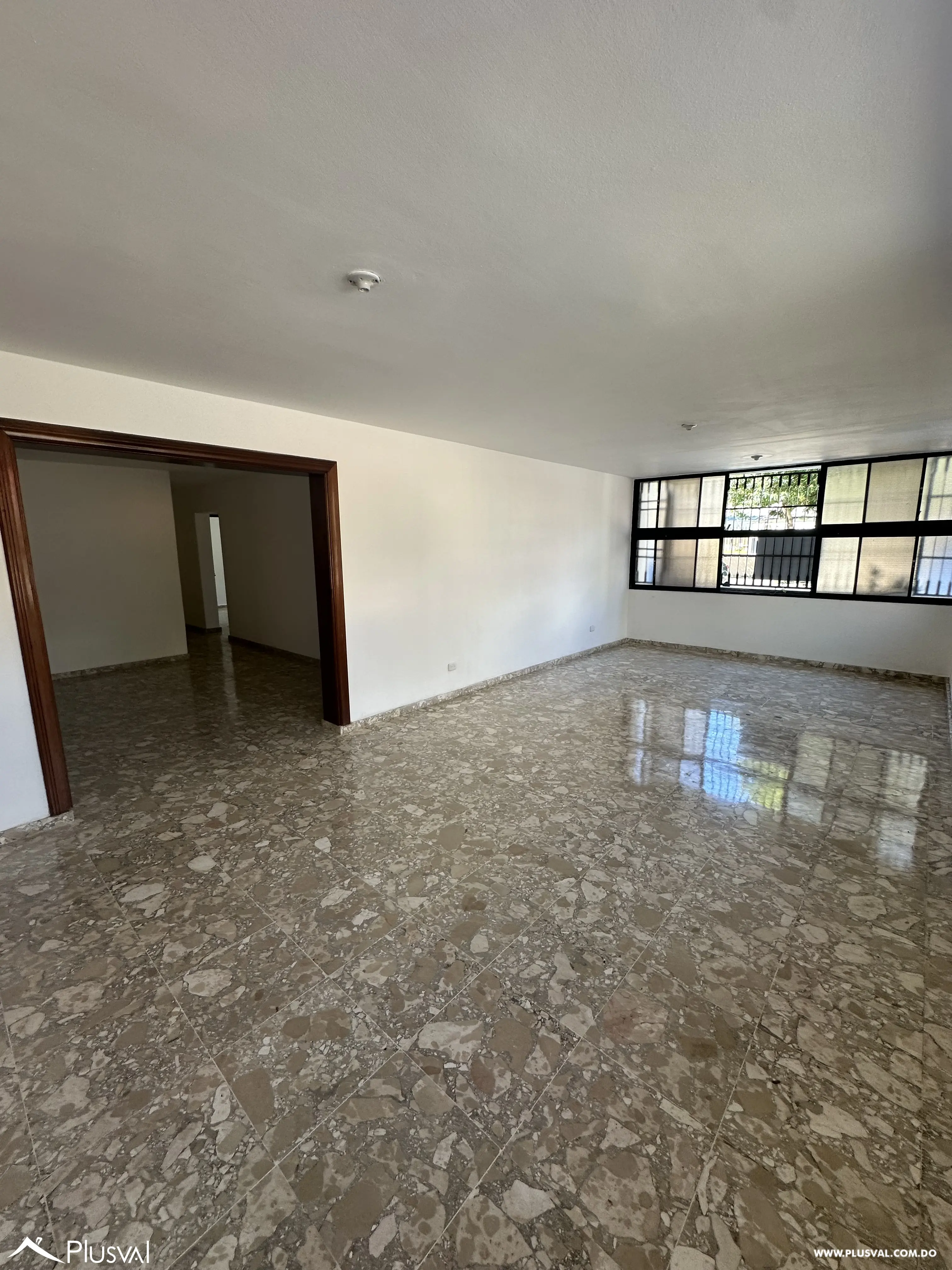 Apartamento primer nivel y sótano La Esperilla 462201