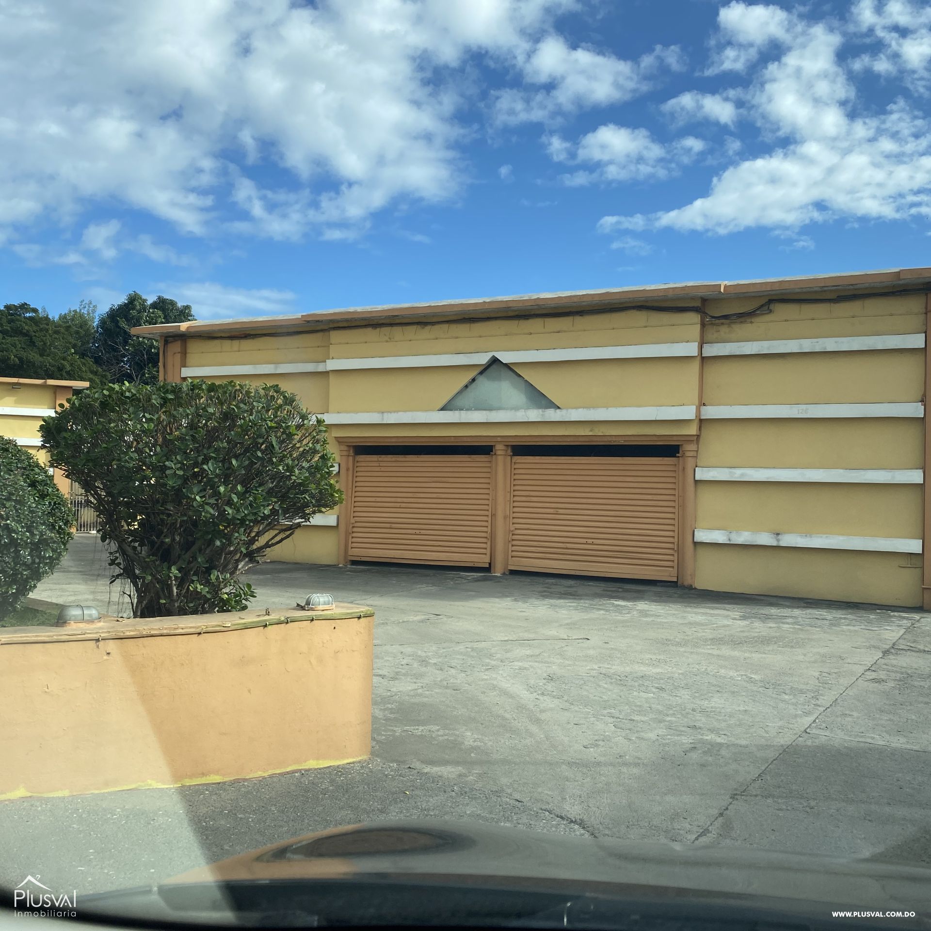 Excelente Propiedad Comercial en Venta, Res. Costa Verde, Km 12, Autopista 30 de Mayo 414523