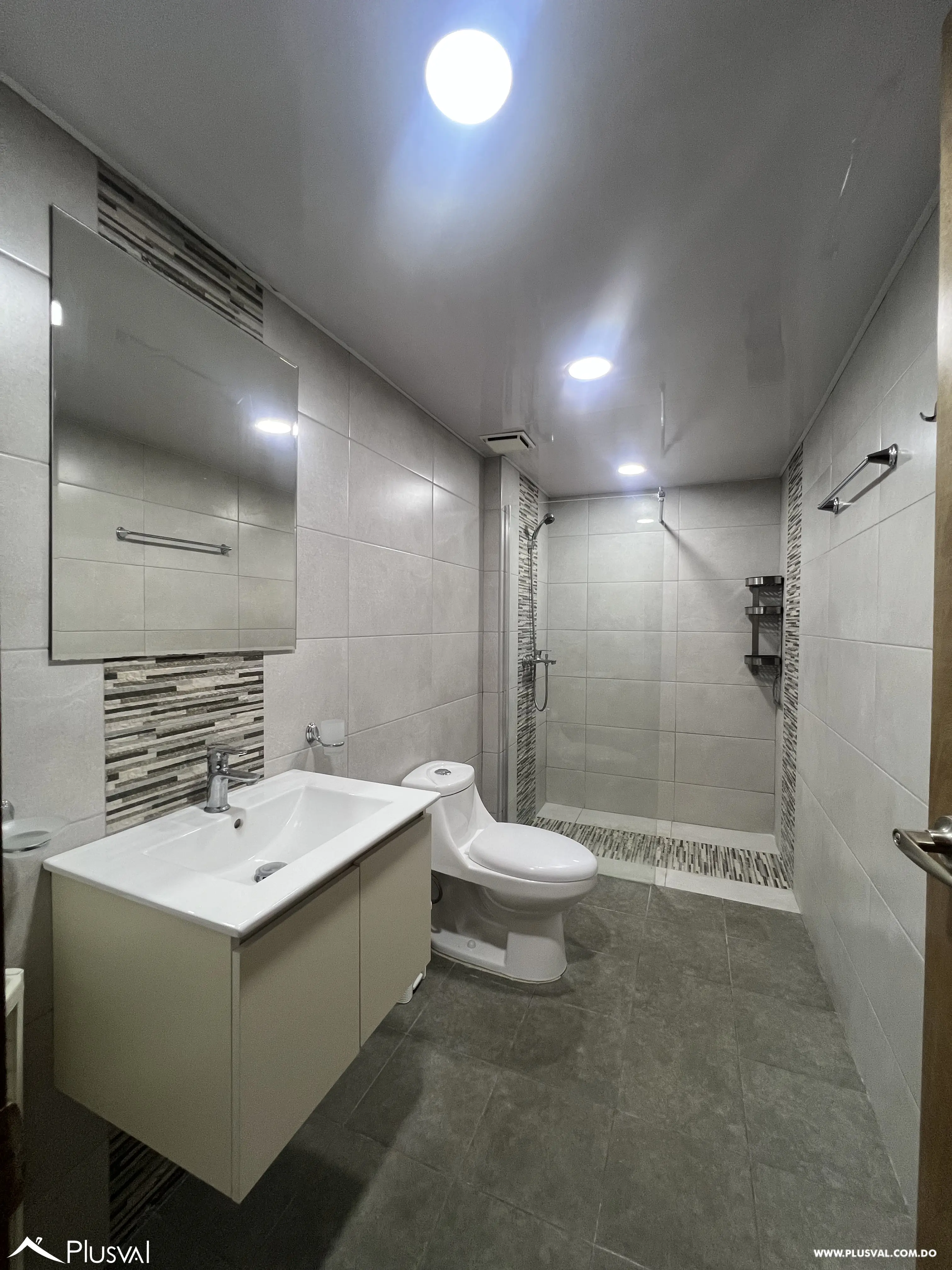 Apartamento amueblado en alquiler en la Zona Universitaria 472013