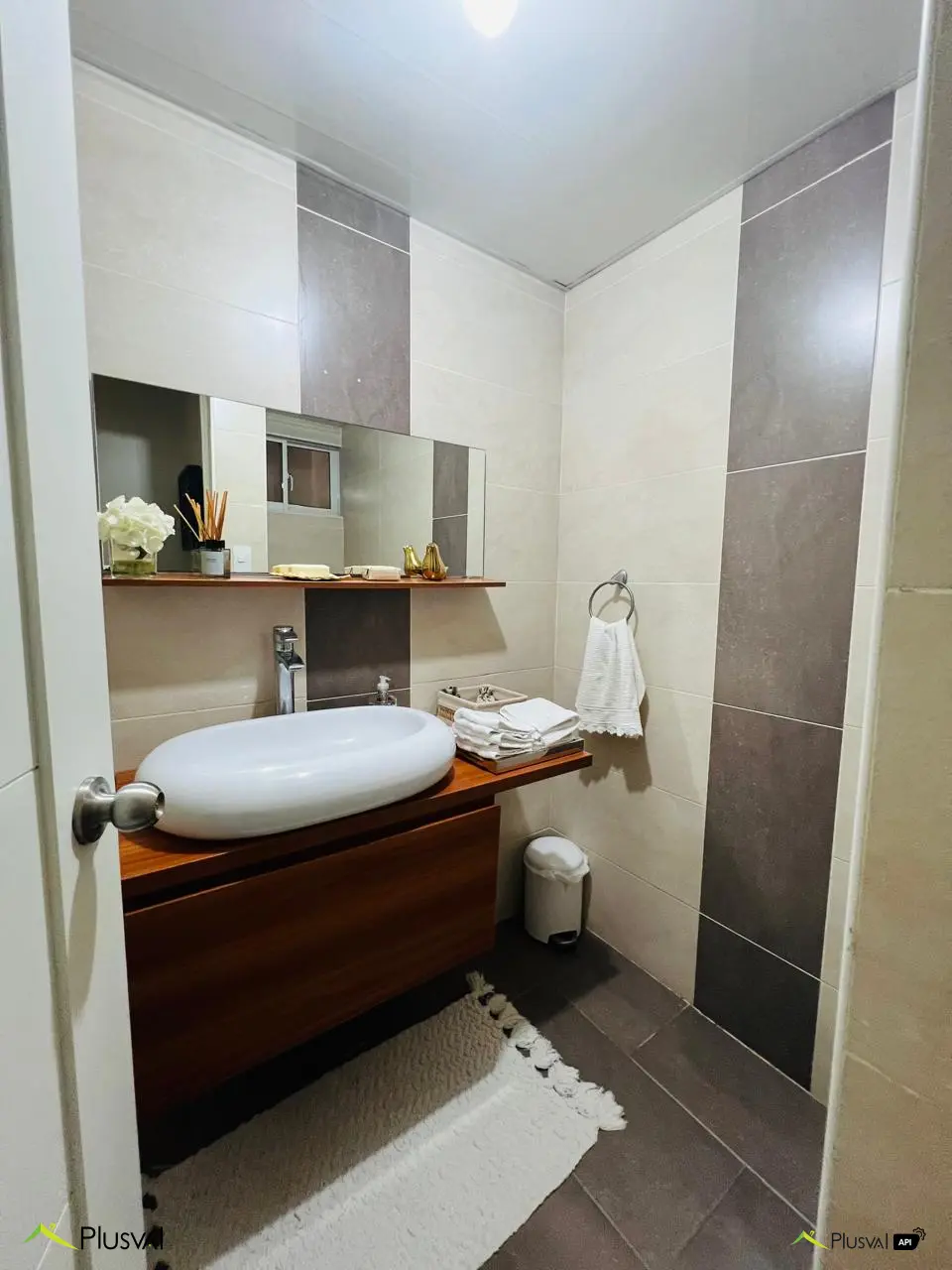 Venta Amplio Penthouse en Los Restauradores 445229