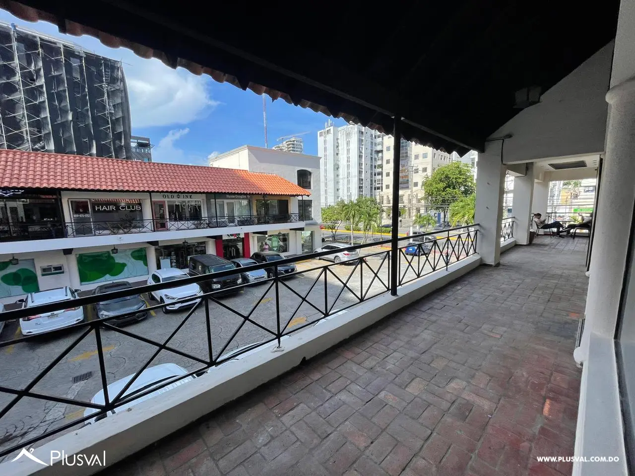 Local en alquiler en Piantini 471343