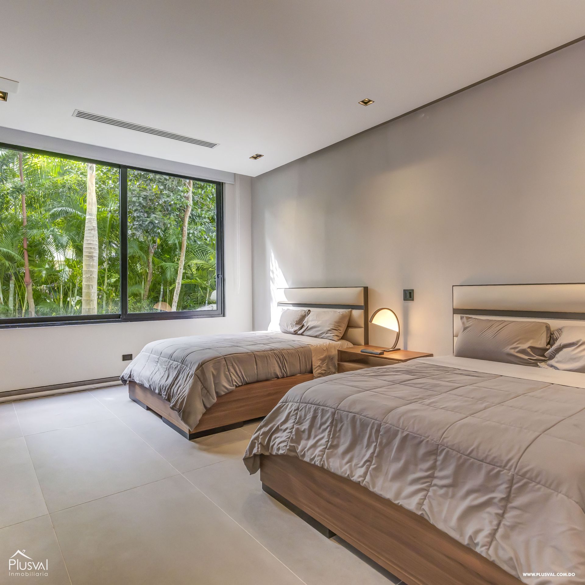 Modern Luxury Villa in Hacienda on sale, Punta Cana Resort. 370660