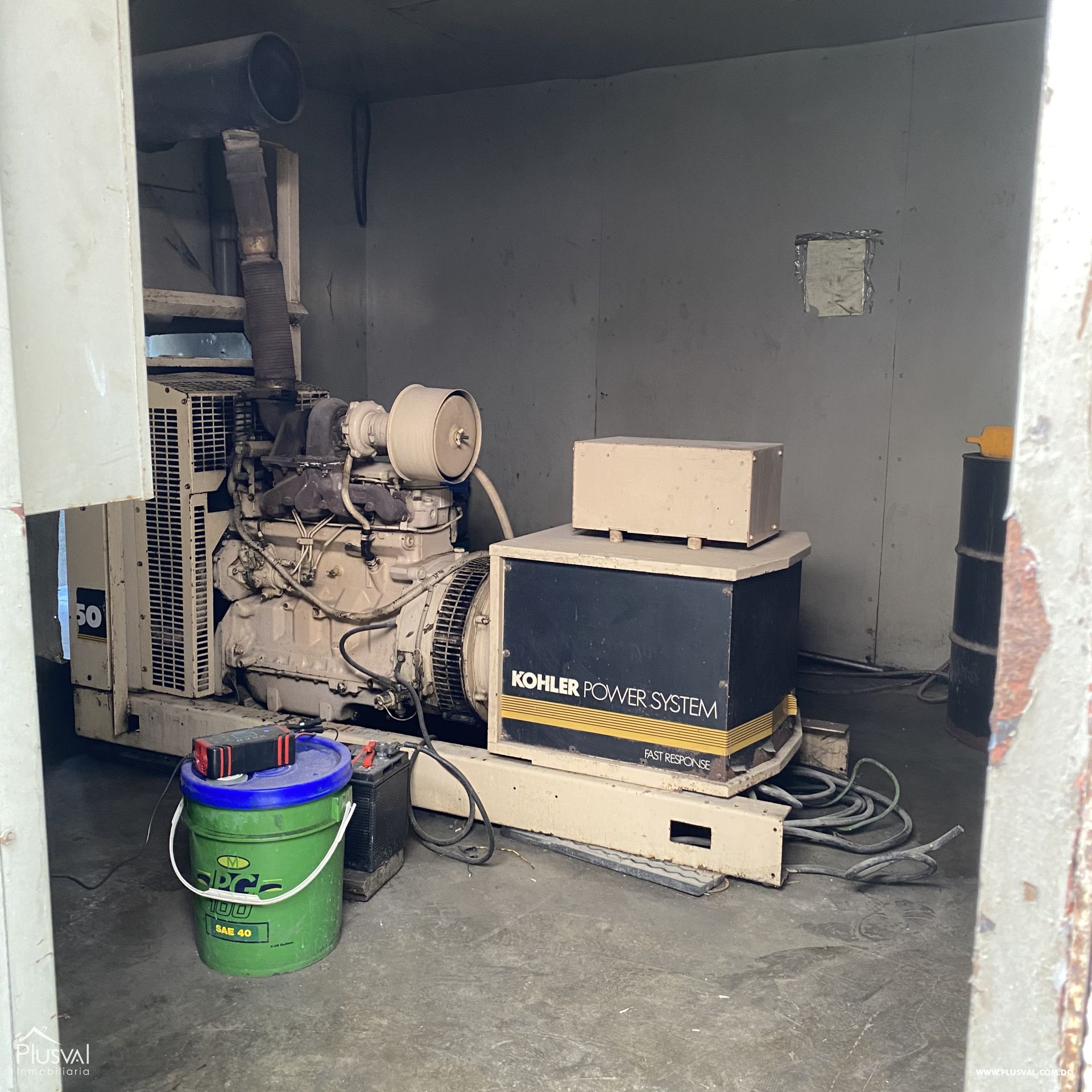 Alquilo Naves Industriales en Hainamosa 335267