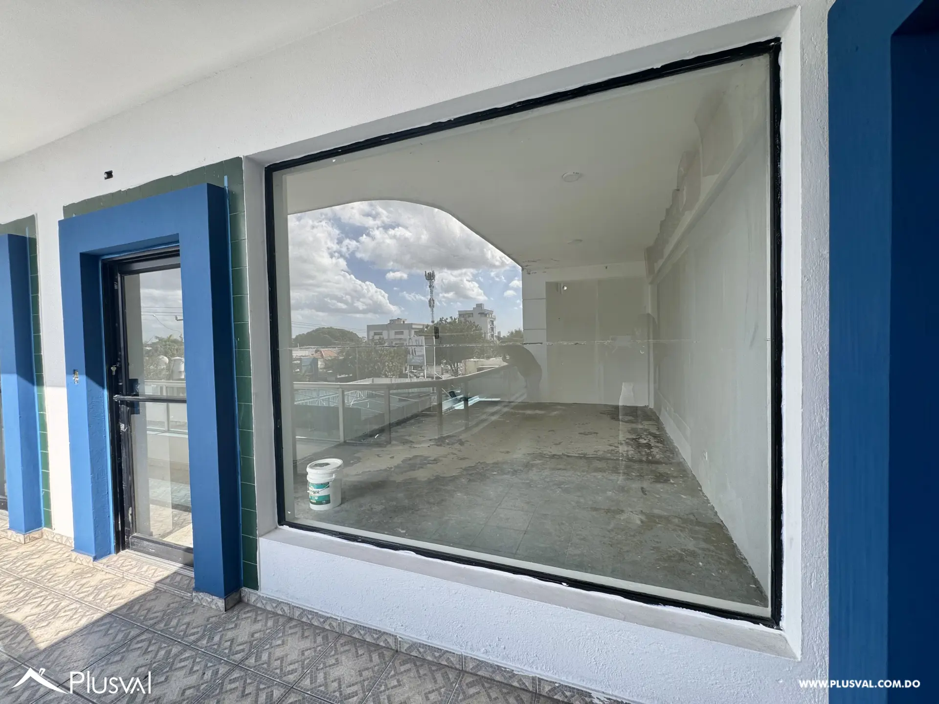 Alquilo Excelente Local de 32 mt2 en 3er Nivel en la Av. Nuñez de Caceres 482792