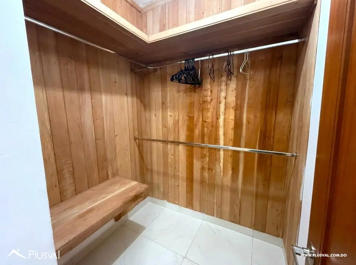 Amplio Apartamento Amueblado en Alquiler Ubicado en Villa María, Santiago 524342