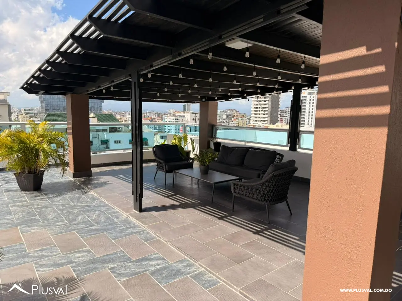 Espacioso apartamento en alquiler en Bella Vista 481865
