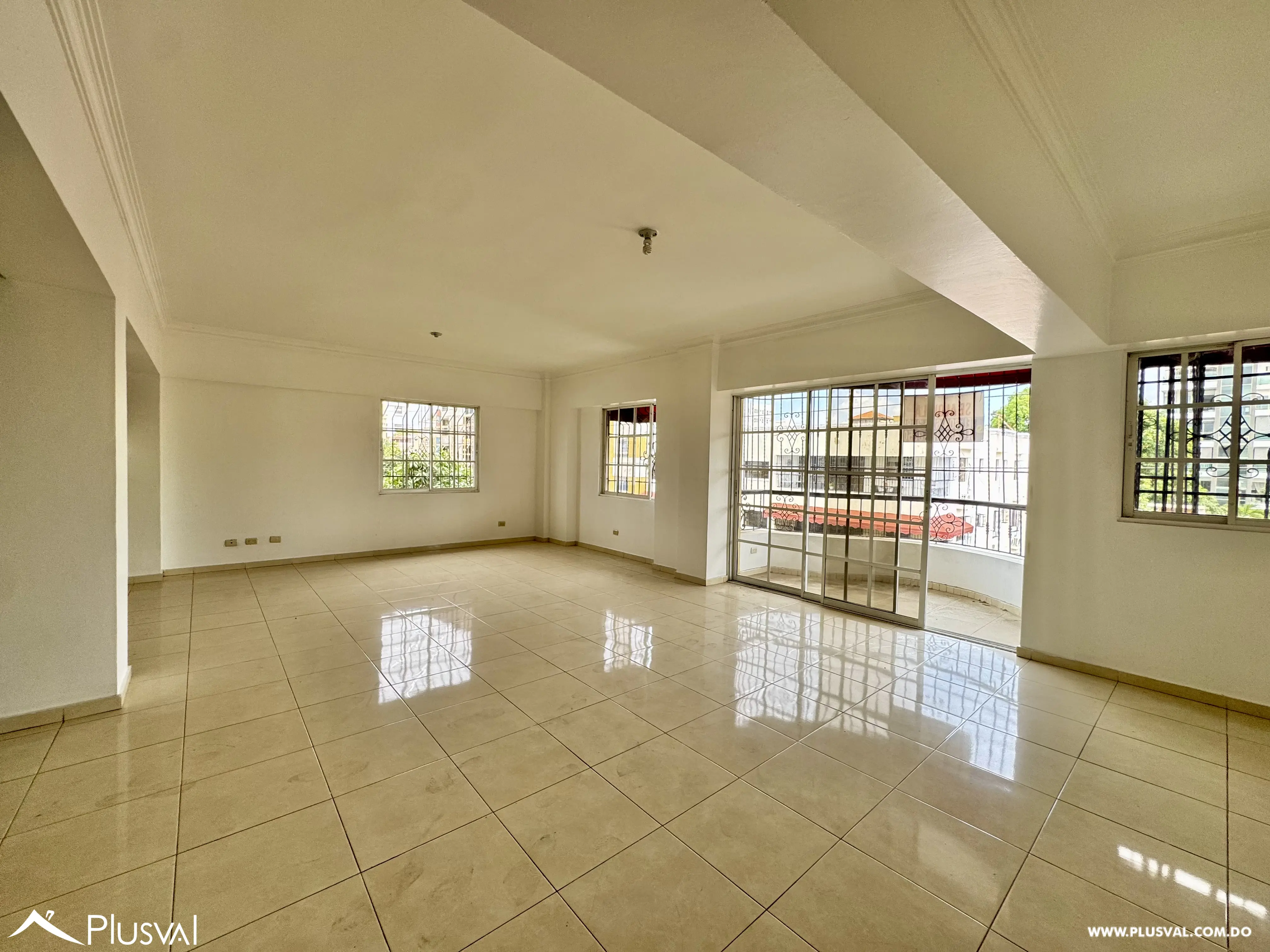 Alquilo Apto Tipo PH de 3 Niveles con amplia Terraza, en Mirador Norte 527622