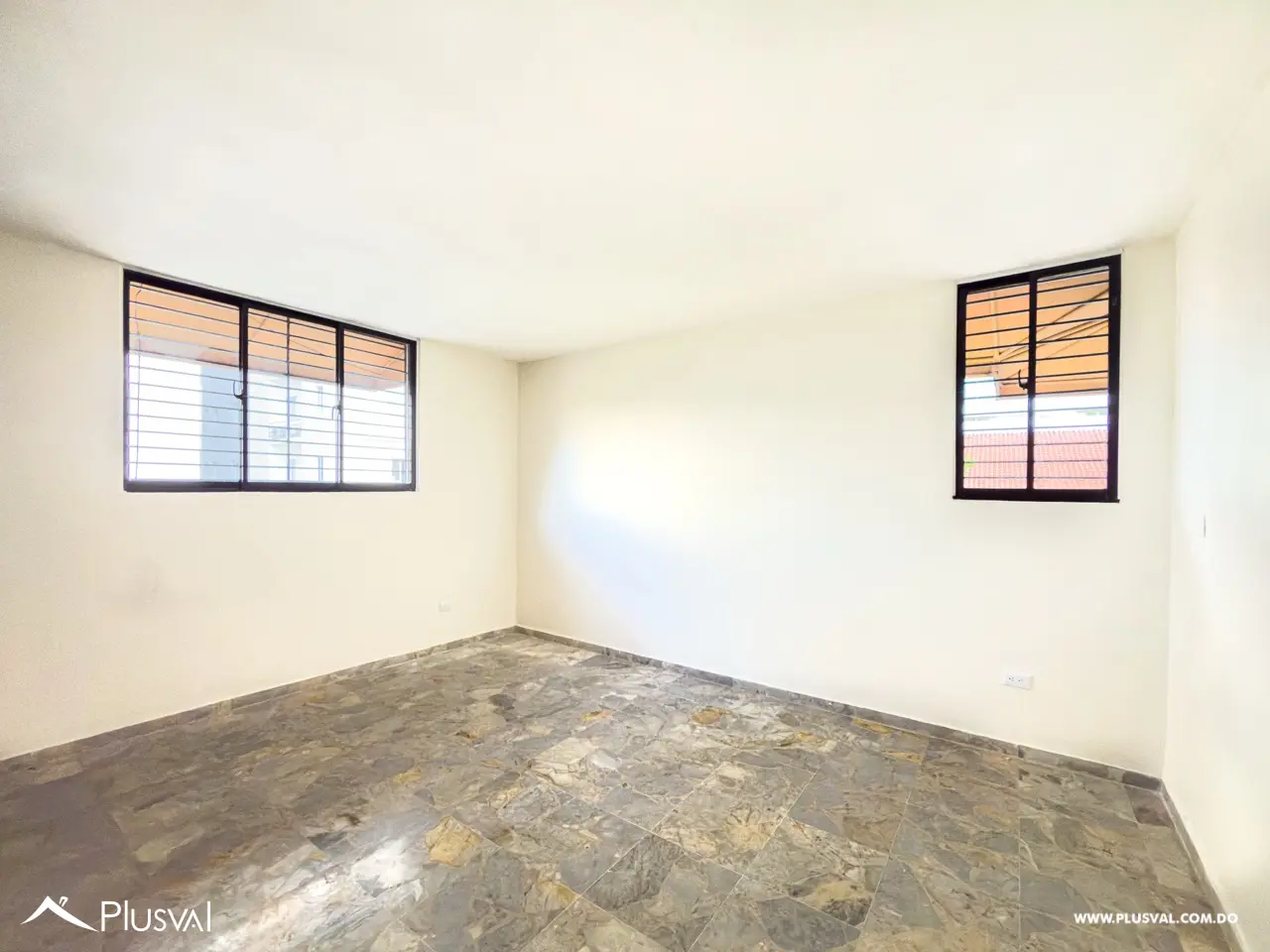 Apartamento en Alquiler con Terraza Privada Techada en Naco 510285