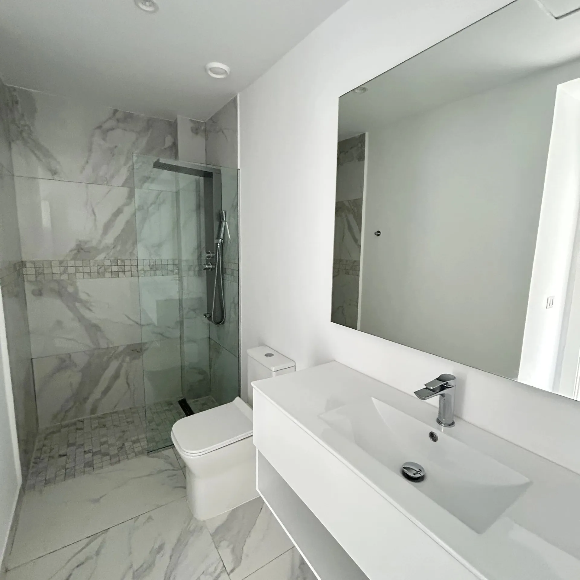 Apartamento en venta con vista al golf en Cana Rock 434884