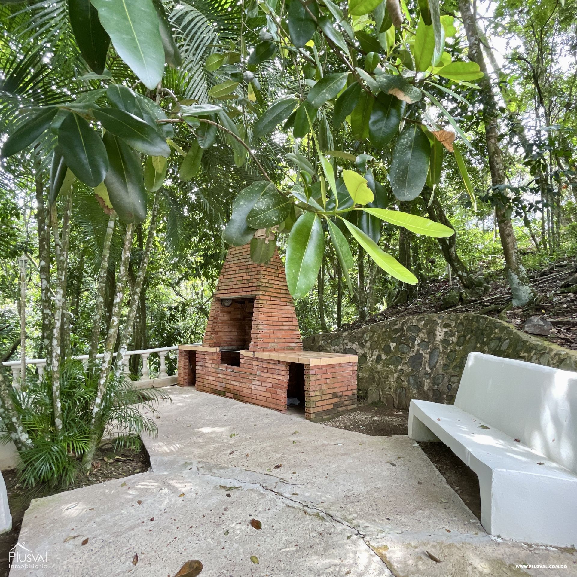 Venta de Villa con 8 Habitaciones en Residencial Exclusivo, Jarabacoa 433201