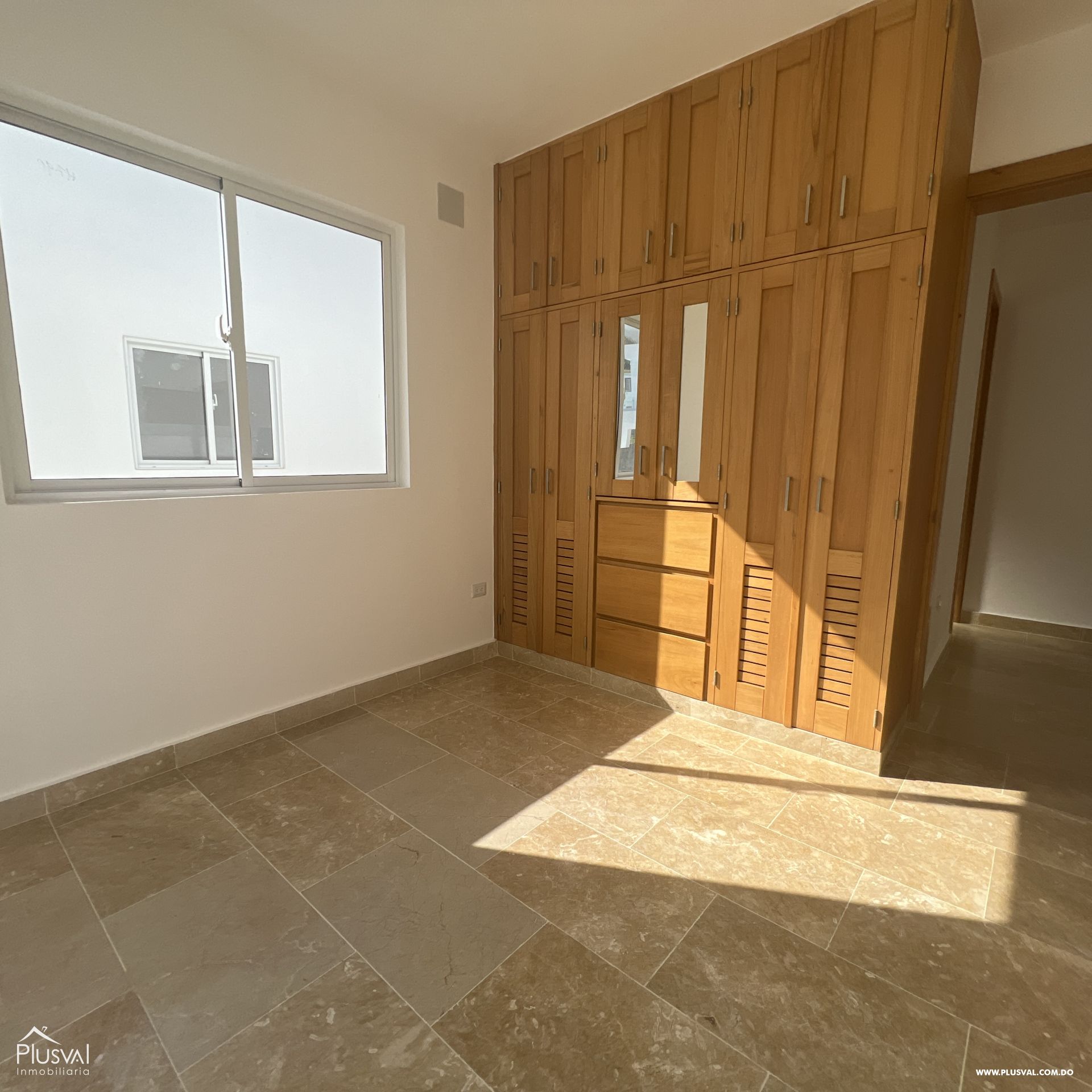 Casas en Venta en Puerto Plata con Dos Terrazas y Patio 306104