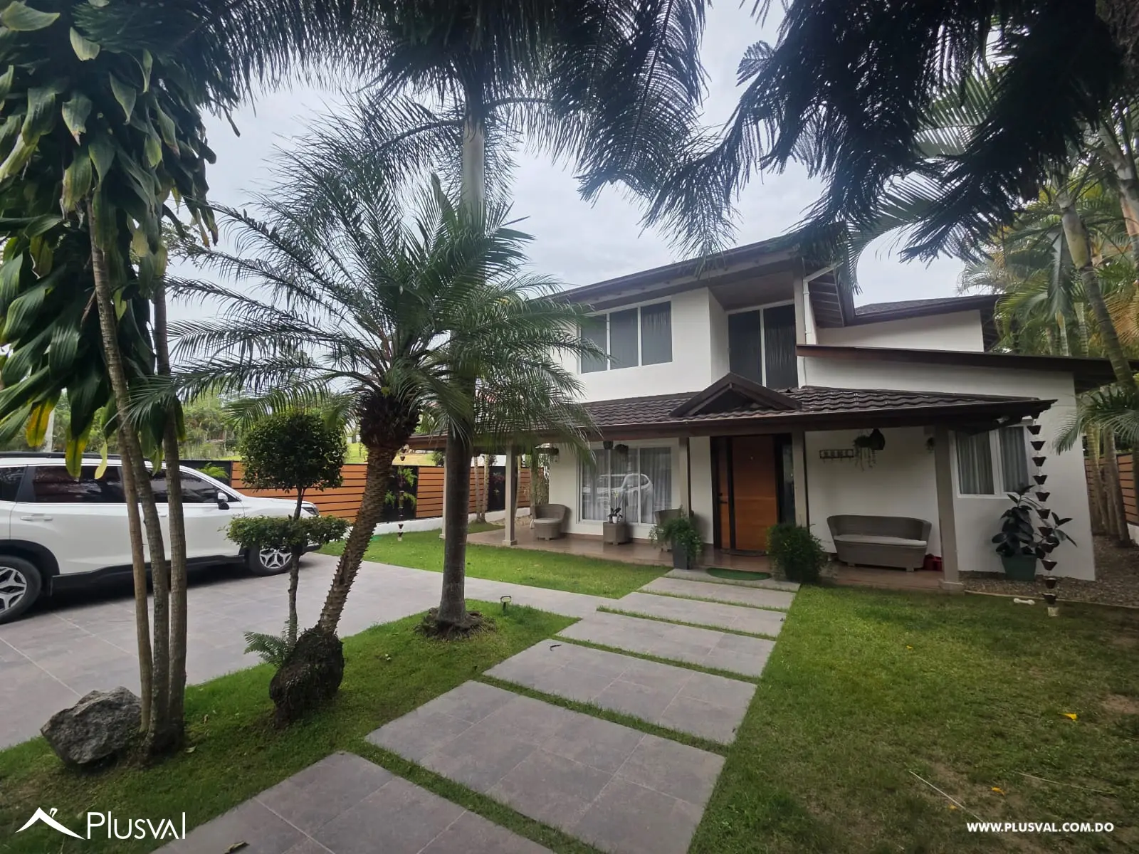 Casa con piscina en Jarabacoa moderna y totalmente amueblada 510405