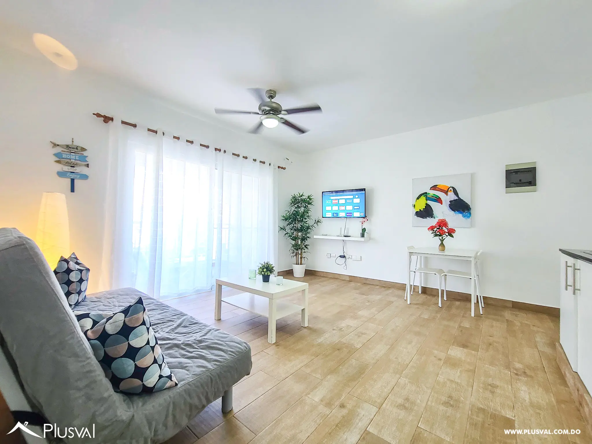 Invierte a Pasos de la Playa en El Cortecito, Bávaro 484011