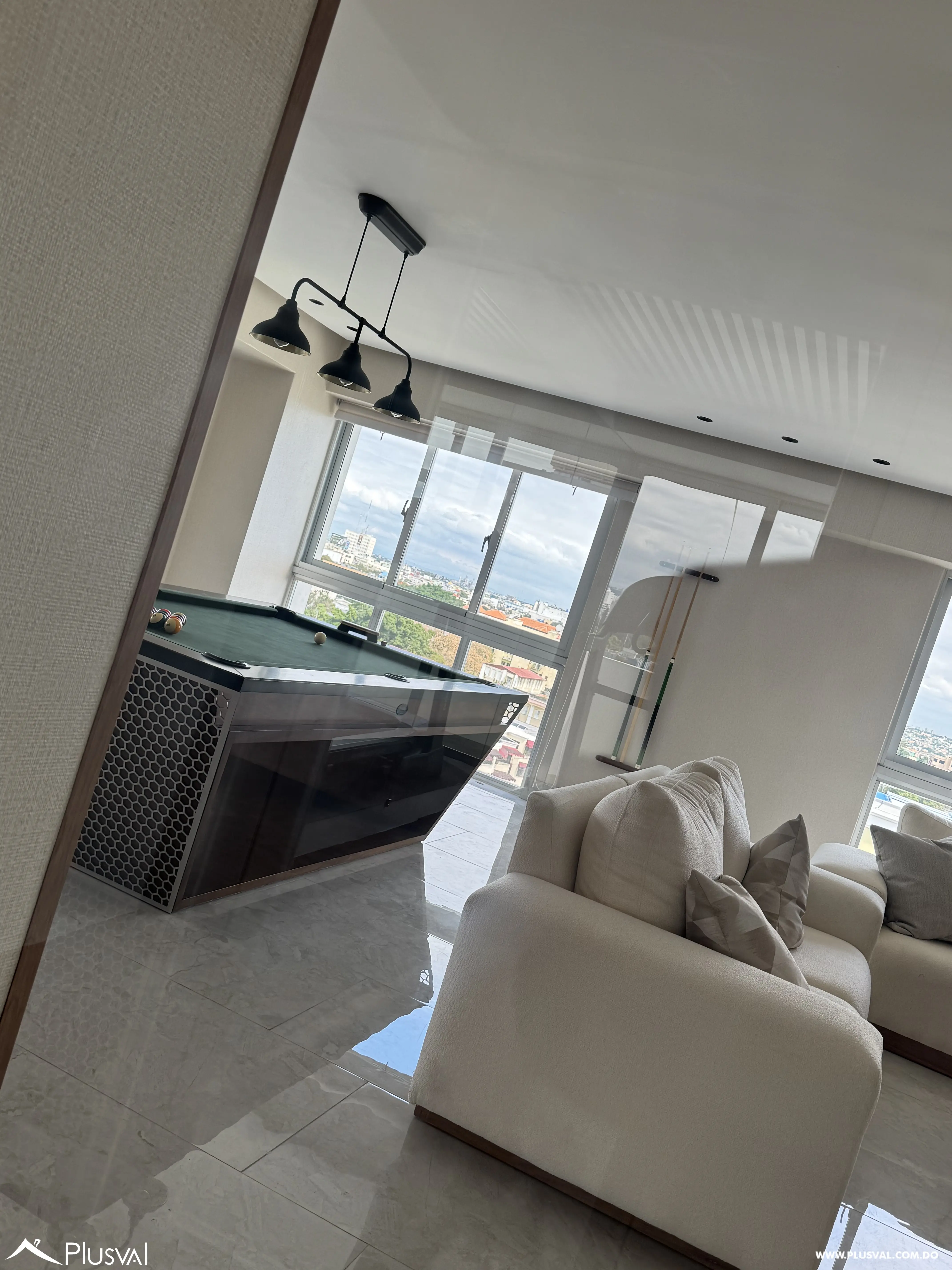 Alquiler de apartamento con linea blanca en torre de lujo en Gazcue 498557