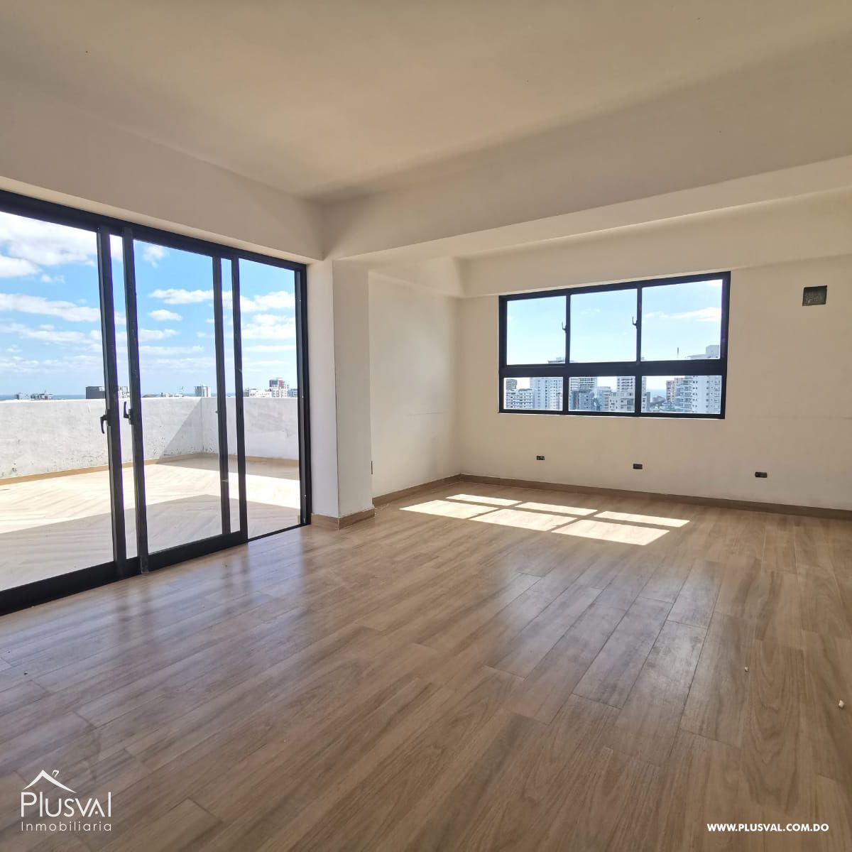 Se alquila apartamento en Naco con areas sociales 406483