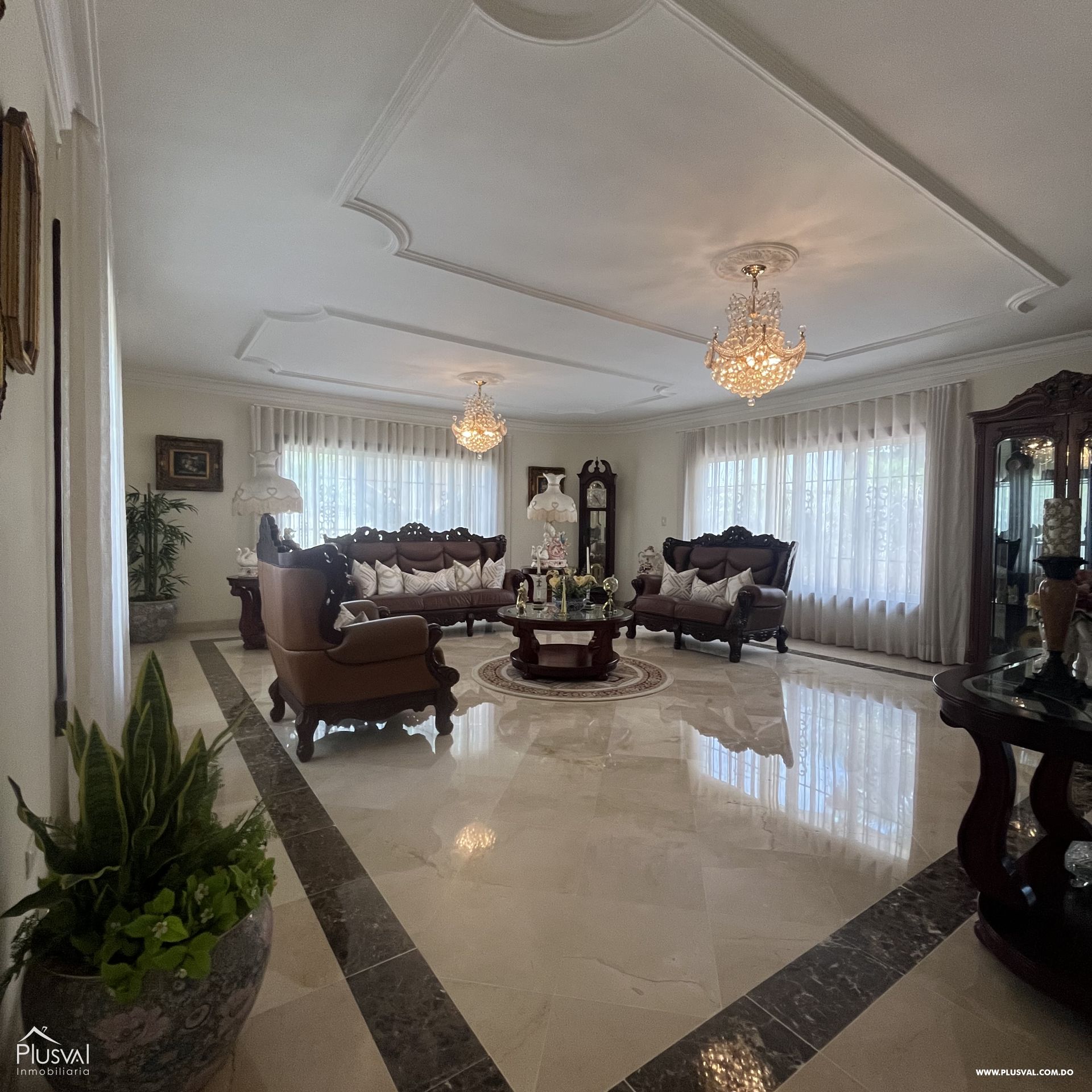 Casa en venta con Piscina en Altos de AH III 351903