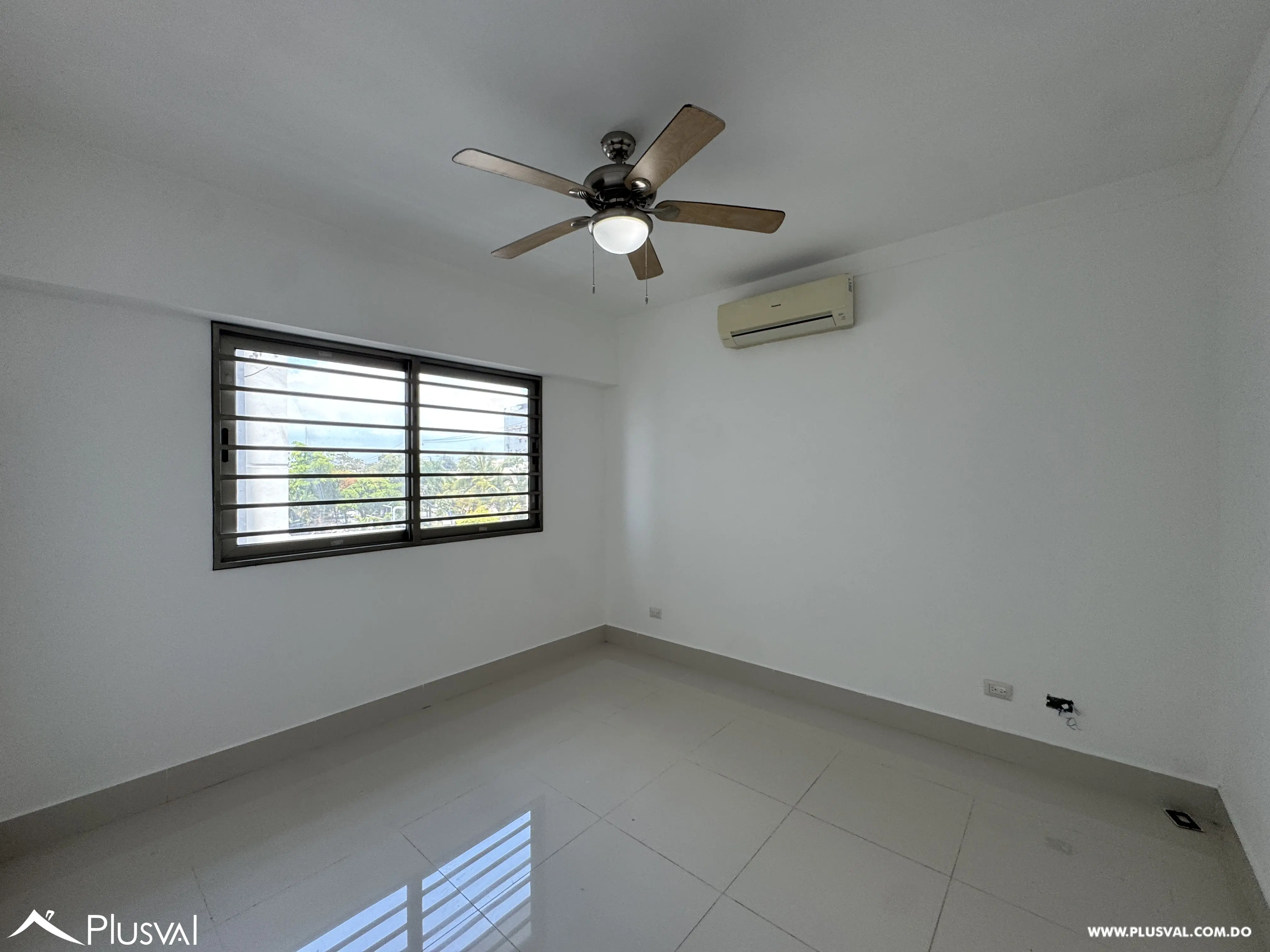 Apartamento en alquiler en Los Cacicazgos con terraza privada | 3 habitaciones 531242