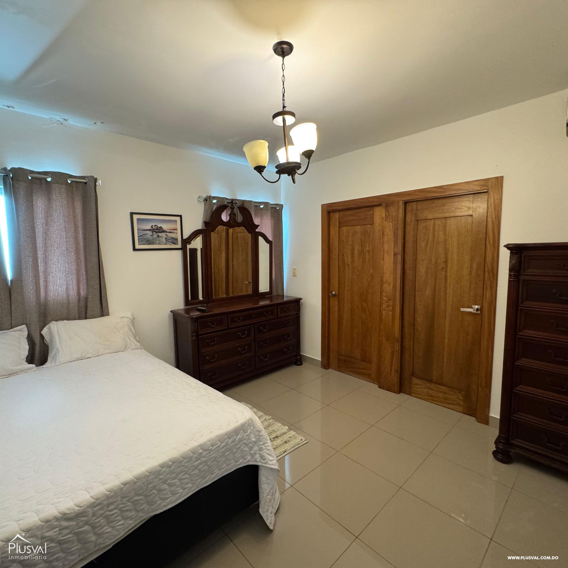 Apartamento en venta ubicado frente al colegio Iberia en Los Llanos de Gurabo 438070