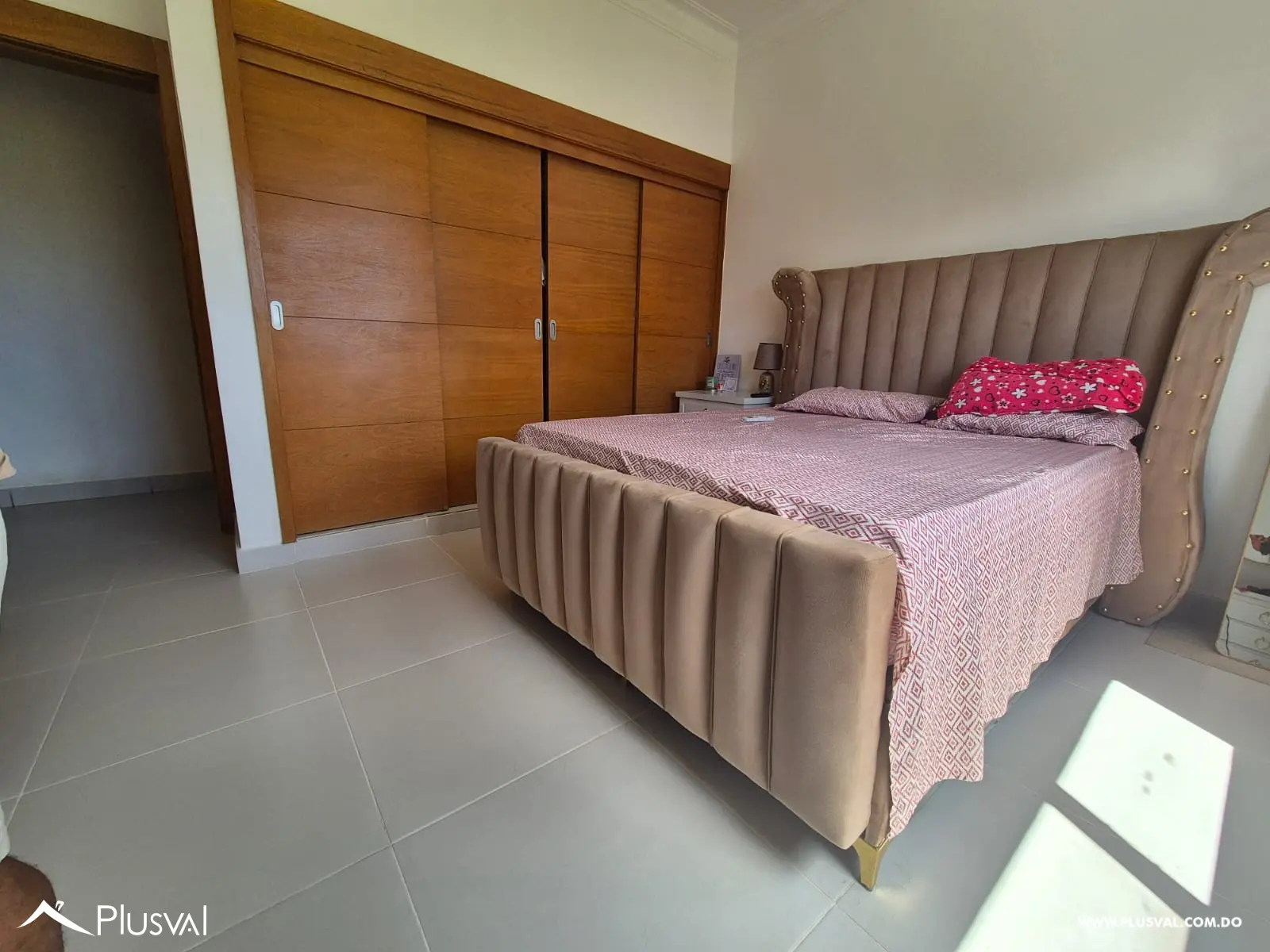 Moderno apartamento en venta, Evaristo Morales 503950