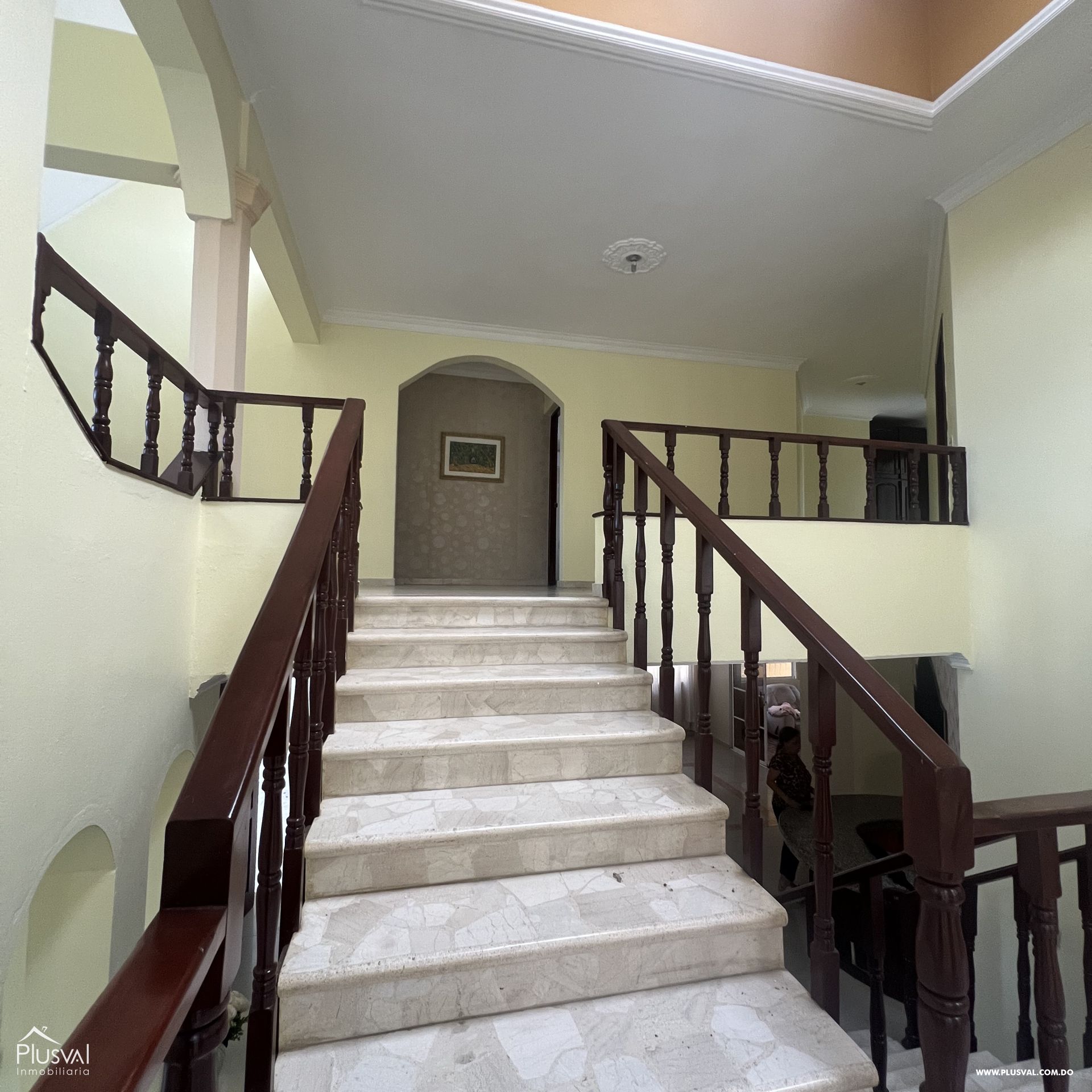 Descubre el Hogar de tus Sueños: Amplia Casa de 4 Habitaciones con Baño Privado, Piscina y Espacios de Lujo para Vivir al Máximo 381255