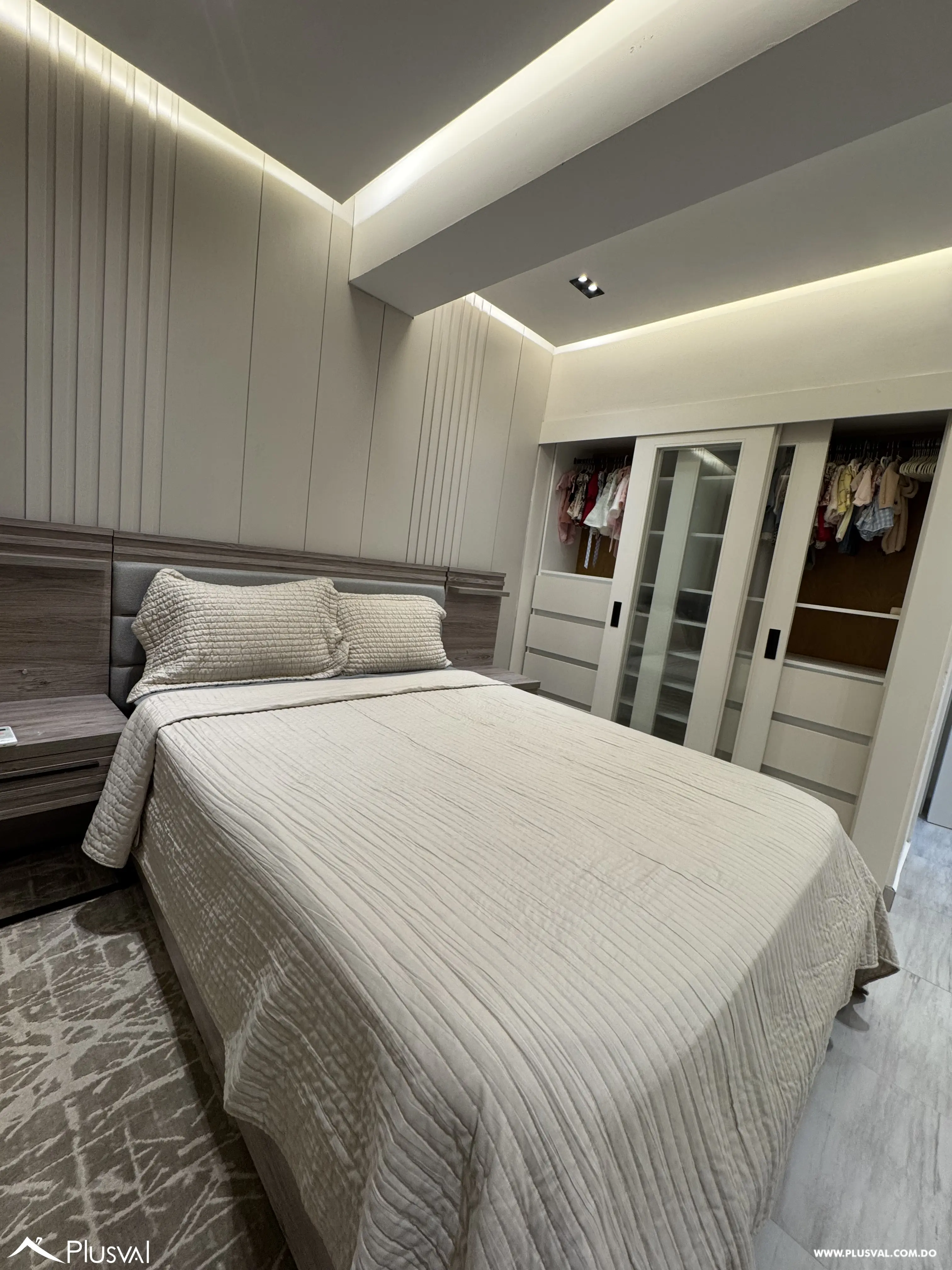 VENTA DE APARTAMENTO DE 3 HABITACIONES CON ESTUDIO EN EVARISTO 518620