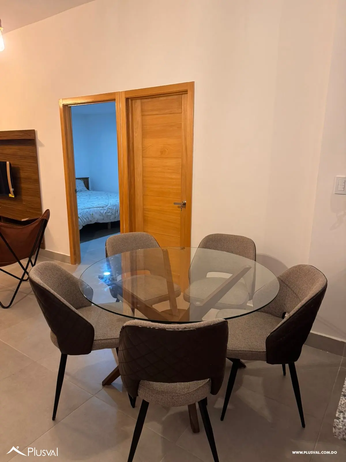 Espacioso apartamento amueblado  de 1 habitación en venta en Bella Vista 499449